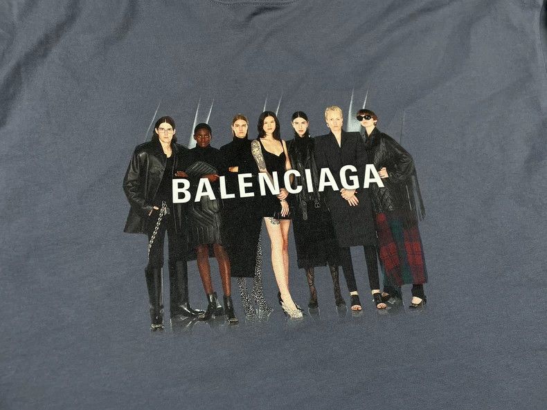 Balenciaga Balenciaga Gray portrait short sleeve XL size Size US XL / EU 56 / 4 - 3 Thumbnail