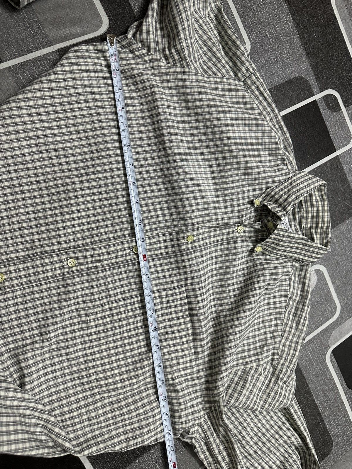Givenchy 1990-Givenchy Gentleman 41-16 Made in Italy Button-Up Size US L / EU 52-54 / 3 - 5 Thumbnail