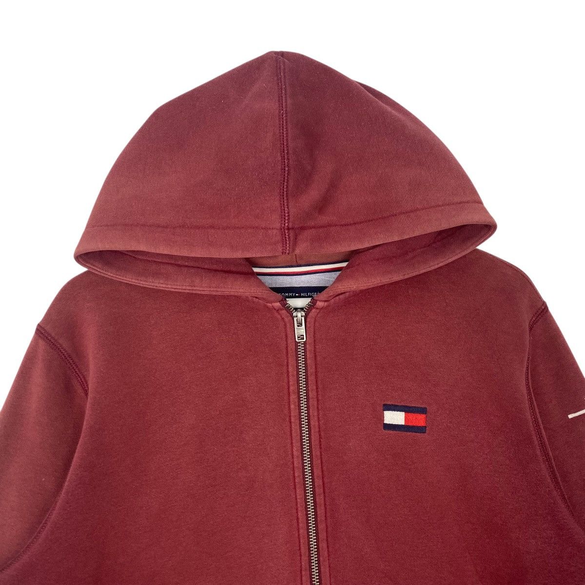 Vintage Vintage Tommy Hilfiger Full Zip Hoodie Sweater Red Size L Size US L / EU 52-54 / 3 - 4 Thumbnail