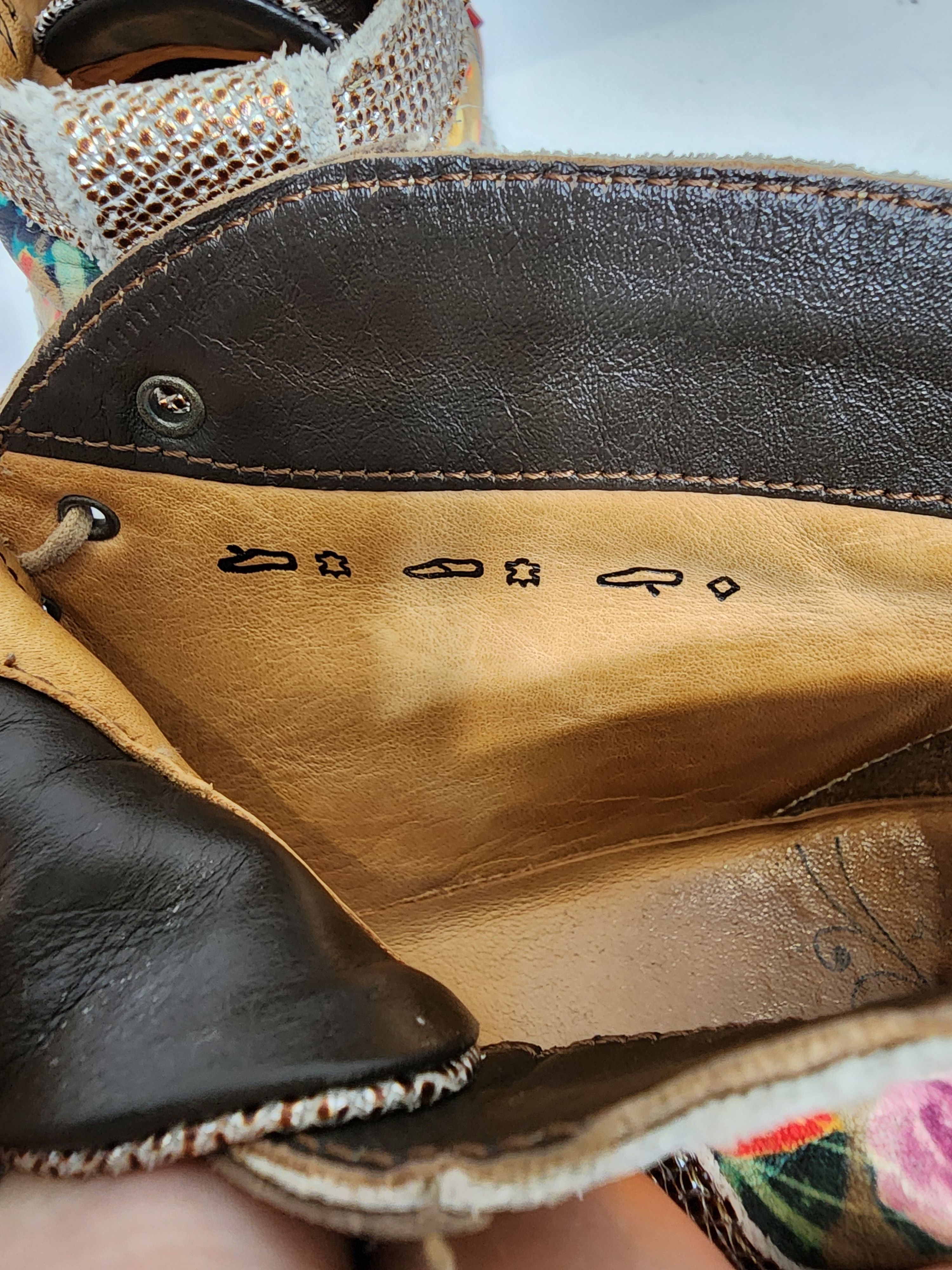 Other Brown Leather Boots: Women's Style Shoes, Size US 9 / IT 39 - 8 Thumbnail