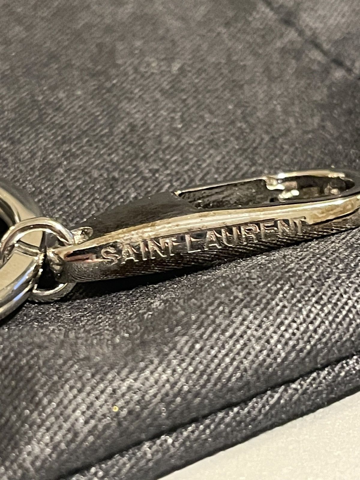 Saint Laurent Paris key ring GOLD HEART