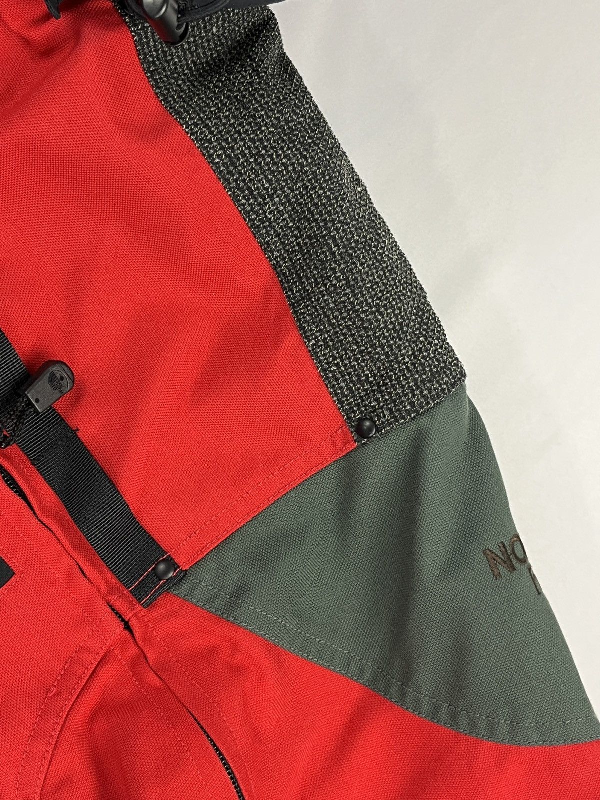 The North Face Vintage North Face Steep Tech Jacket Size US L / EU 52-54 / 3 - 14 Thumbnail
