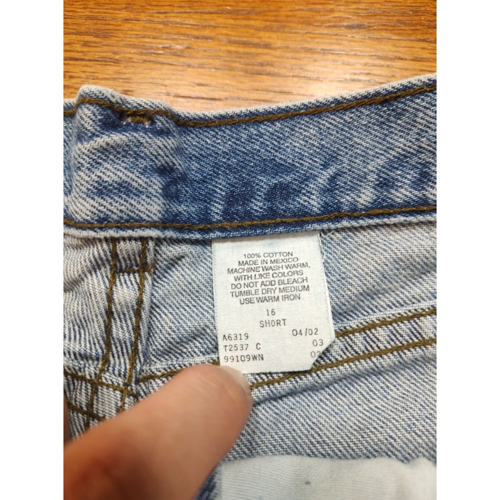 Harley Davidson VINTAGE Harley-Davidson Shorts Womens 16 Denim Blue 5-Pocket Biker 90s Punk Motorcycle Size 38" / US 16 / IT 52 - 4 Thumbnail