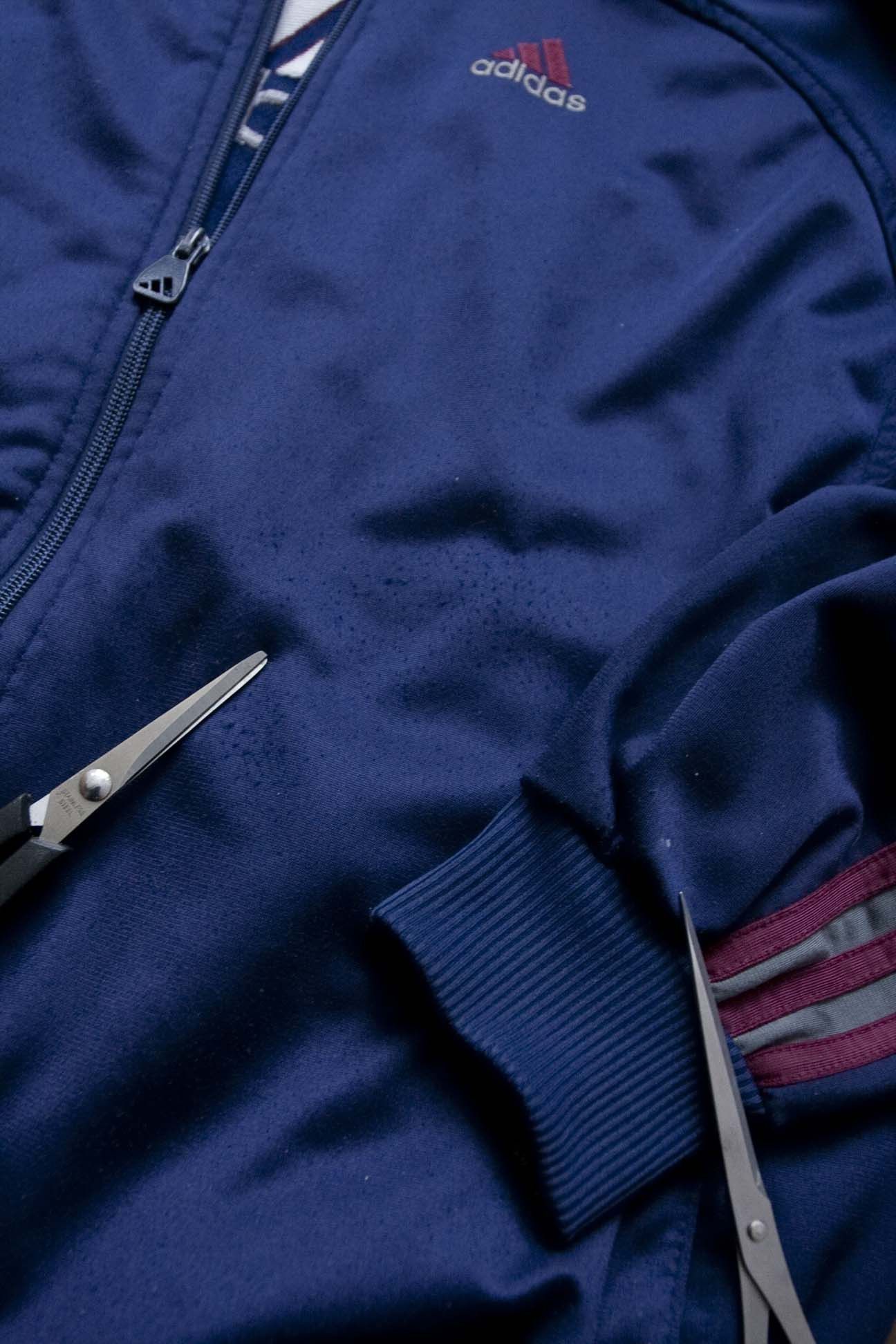Adidas × Vintage Adidas Vintage Track Jacket Oversize M or L Dark Blue Size US M / EU 48-50 / 2 - 3 Thumbnail