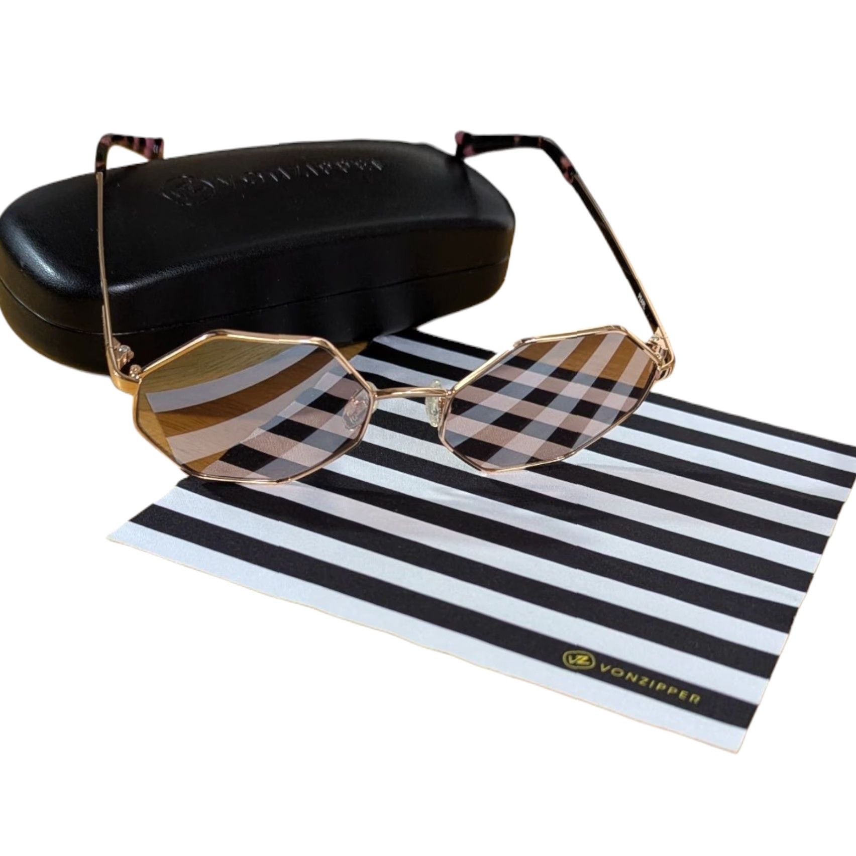 VONZIPPER Pearl Sunglasses Octagon Pink Silver Lens Gold  display picture 3