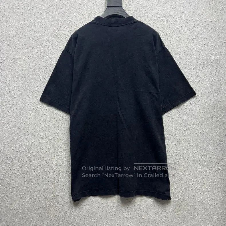 Balenciaga Balenciaga SS23 Graffiti Shield T. Size US XS / EU 42 / 0 - 2 Thumbnail