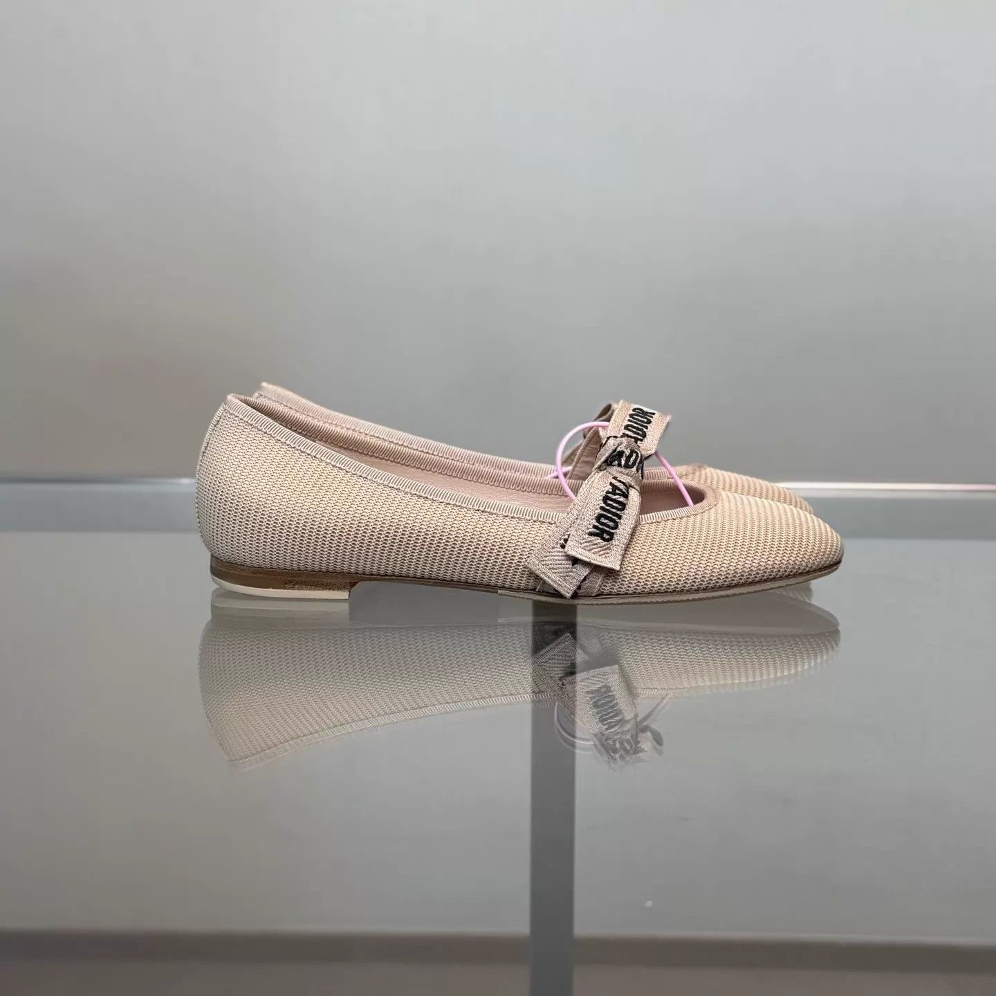 Dior Dior Logo Bow Ballet Flats EU 35.5 Size US 5 / IT 35 - 4 Thumbnail