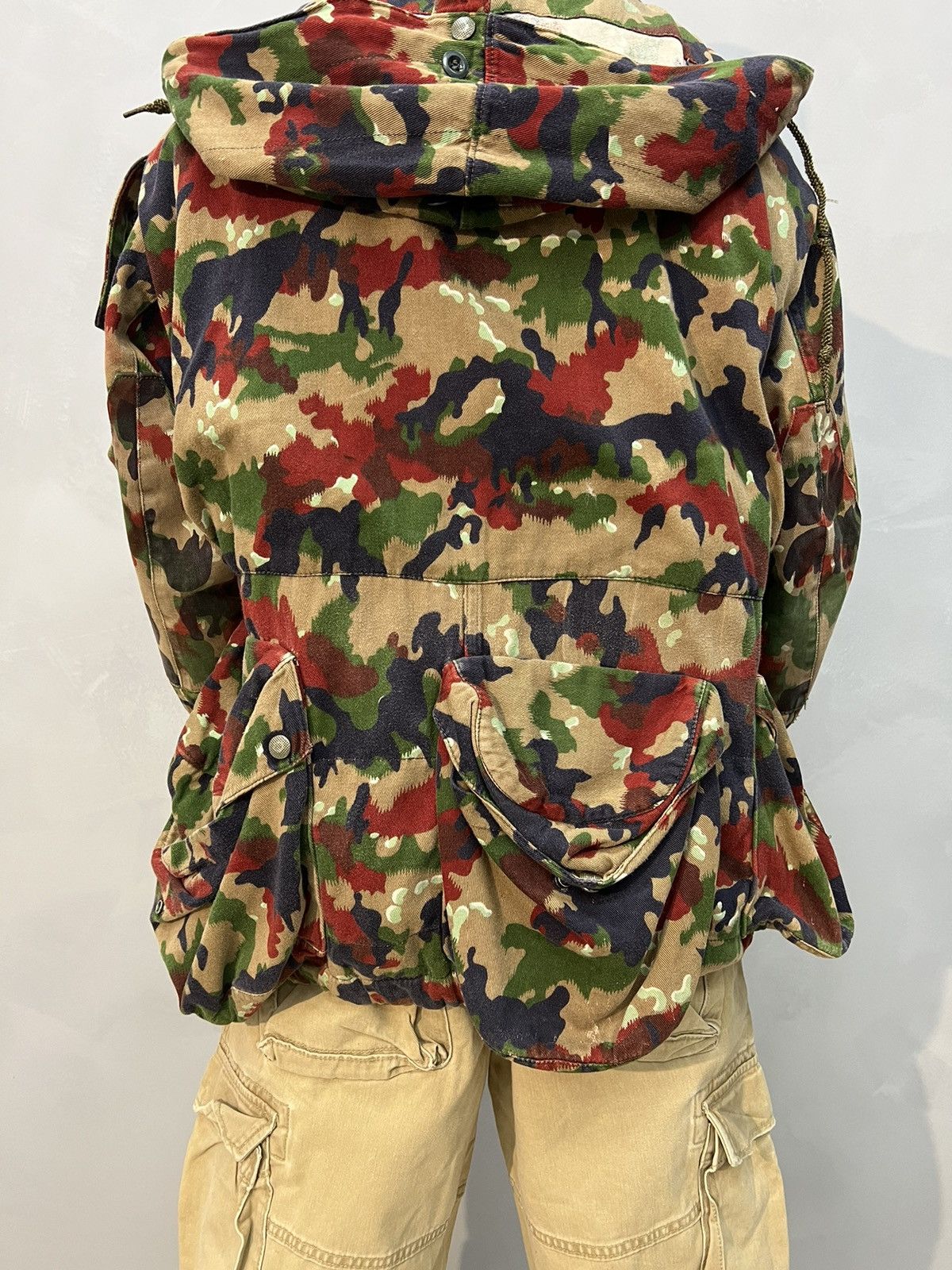 Vintage Vintage Swiss Army Military M70 Alpenflage Field Jacket Size US M / EU 48-50 / 2 - 11 Thumbnail
