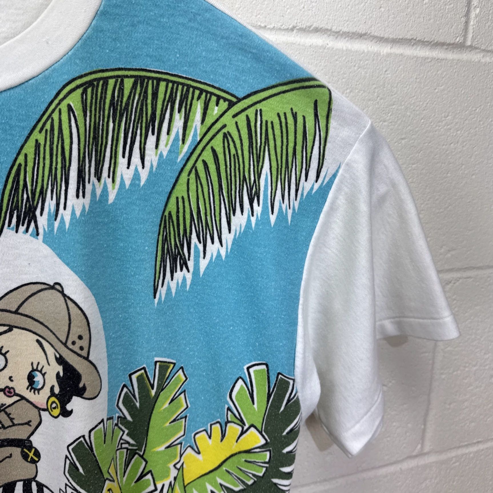 Vintage VINTAGE Betty Boop BJ Frog T Shirt 1980s Unisex XL Cotton White Graphic Tee Zebra Safari 80s Retro Pop Culture Size US XL / EU 56 / 4 - 5 Thumbnail