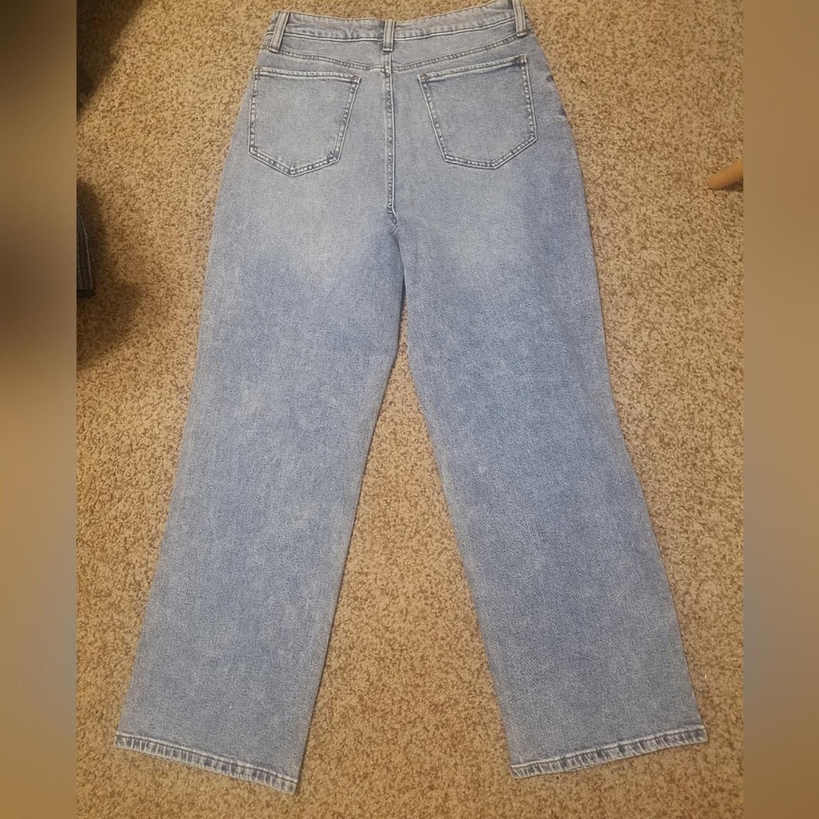 Other SO Women's Distressed High Waist Baggy Dad Jean's Size 13/31 Size 30" / US 8 / IT 44 - 2 Thumbnail