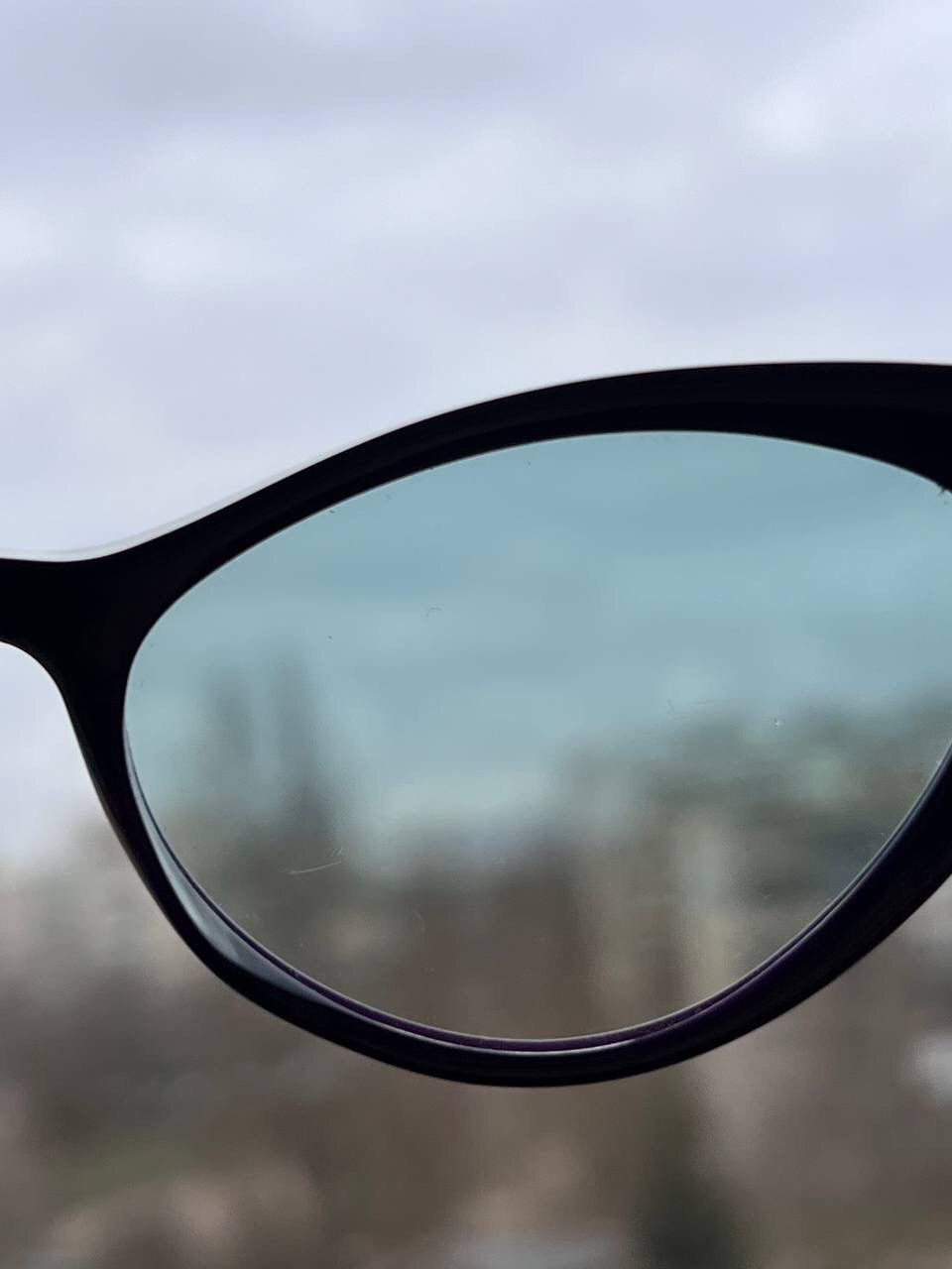 Tom Ford Tom Ford Anastasia Sunglasses Eyewear's Purple Cat Eye Frame Size ONE SIZE - 10 Thumbnail