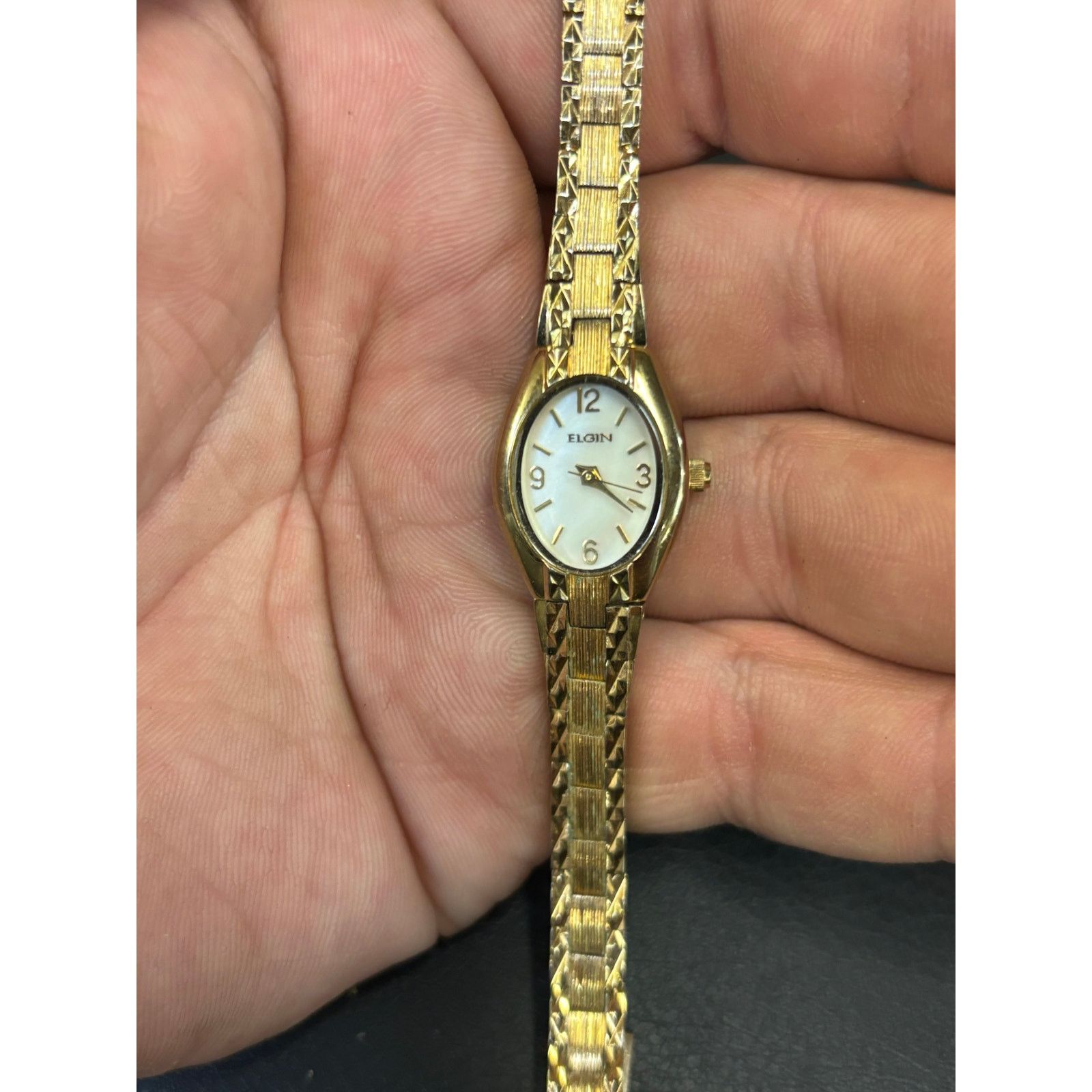 Elgin National Watch Company Vintage Elgin EG388 Gold Tone Women’s Watch! New Battery! Size ONE SIZE - 1 Thumbnail