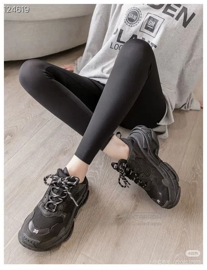 Balenciaga Balenciaga Triple S 041503D804. Size US 7 / EU 40 - 9 Thumbnail