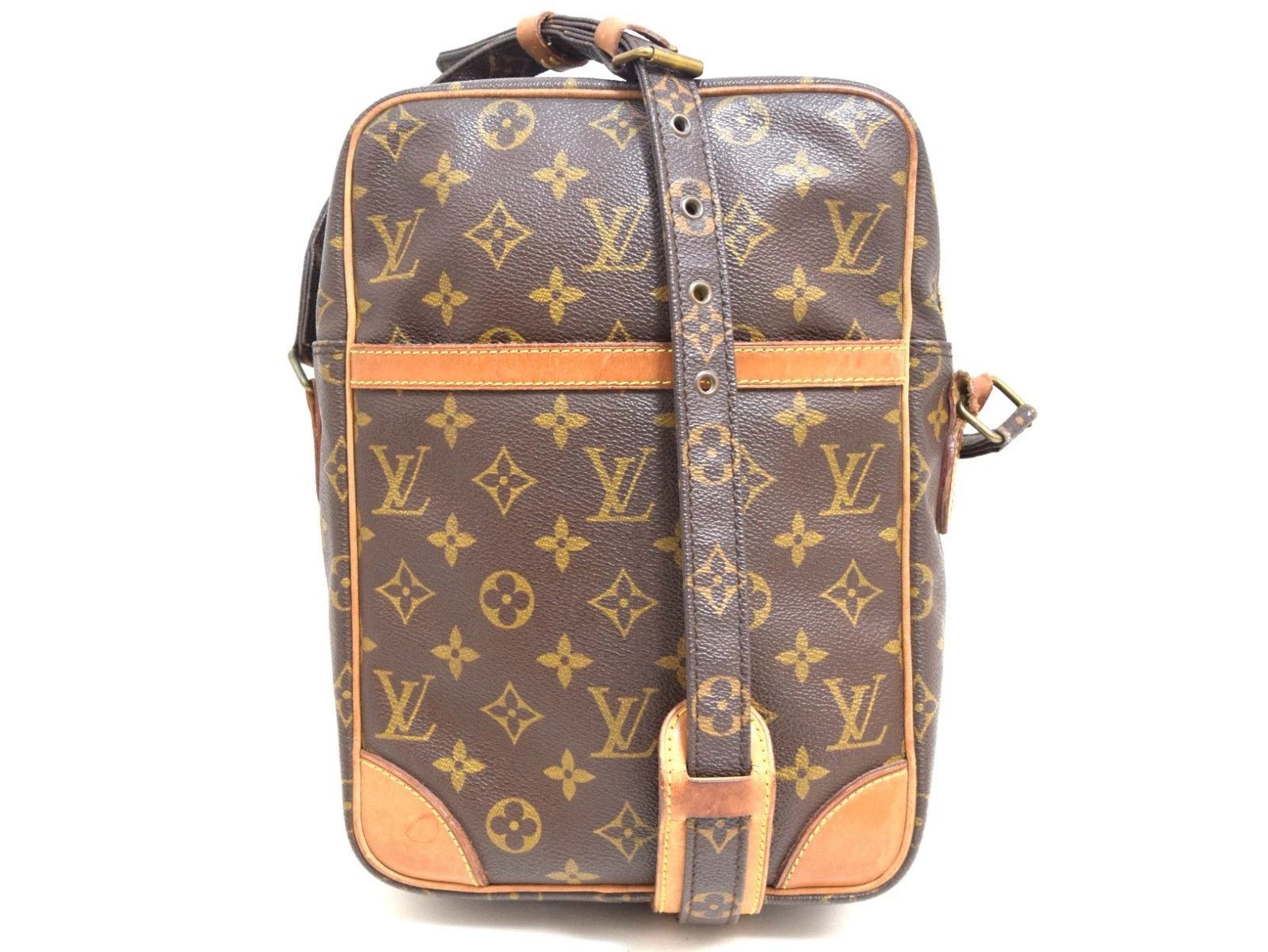 Louis Vuitton Louis Vuitton Danube GM Crossbody Bag Monogram Canvas M45262 Size ONE SIZE - 1 Thumbnail