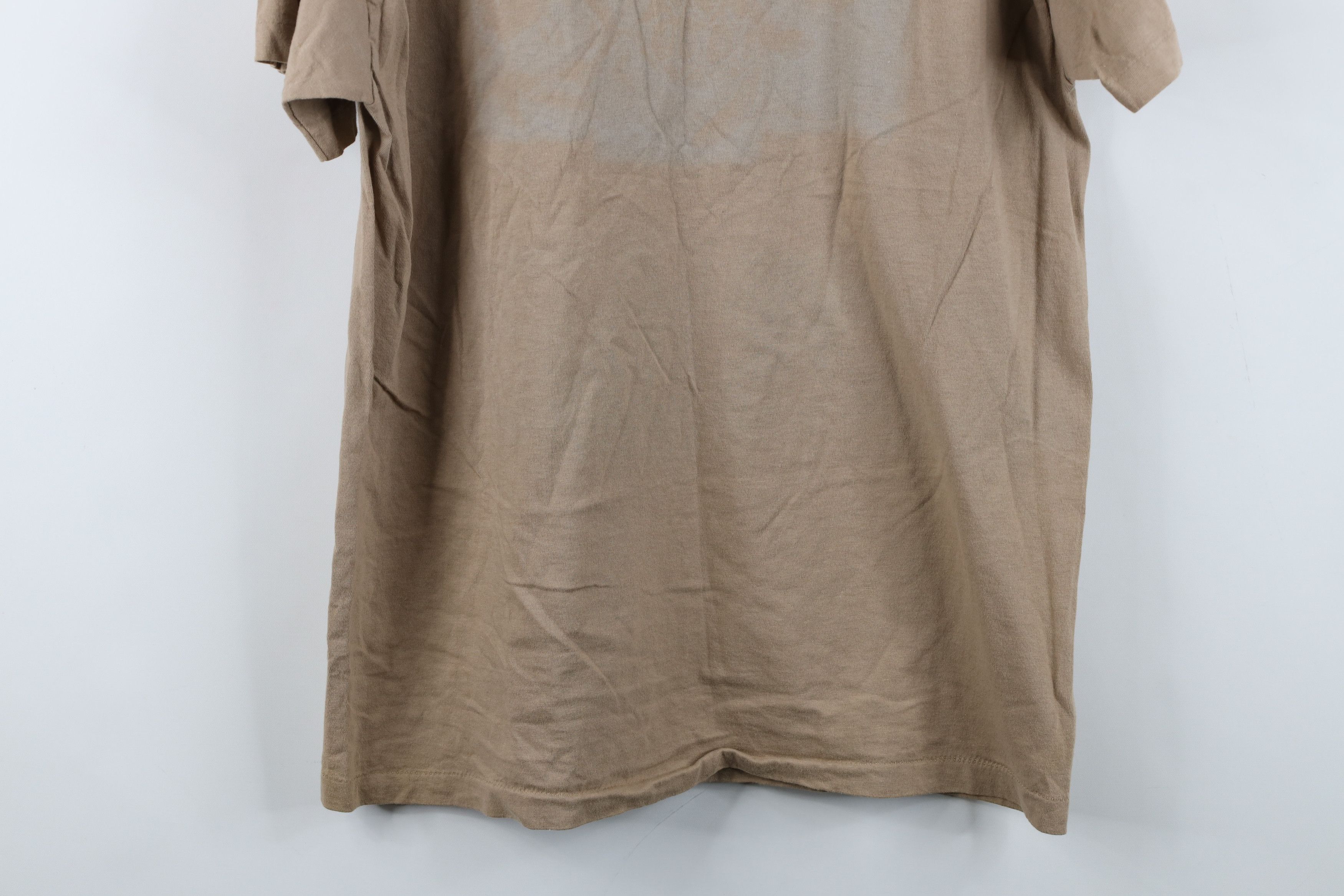 Vintage Vintage 90s Spell Out Art Maui Hawaii Sea Turtle T-Shirt Size US L / EU 52-54 / 3 - 14 Thumbnail