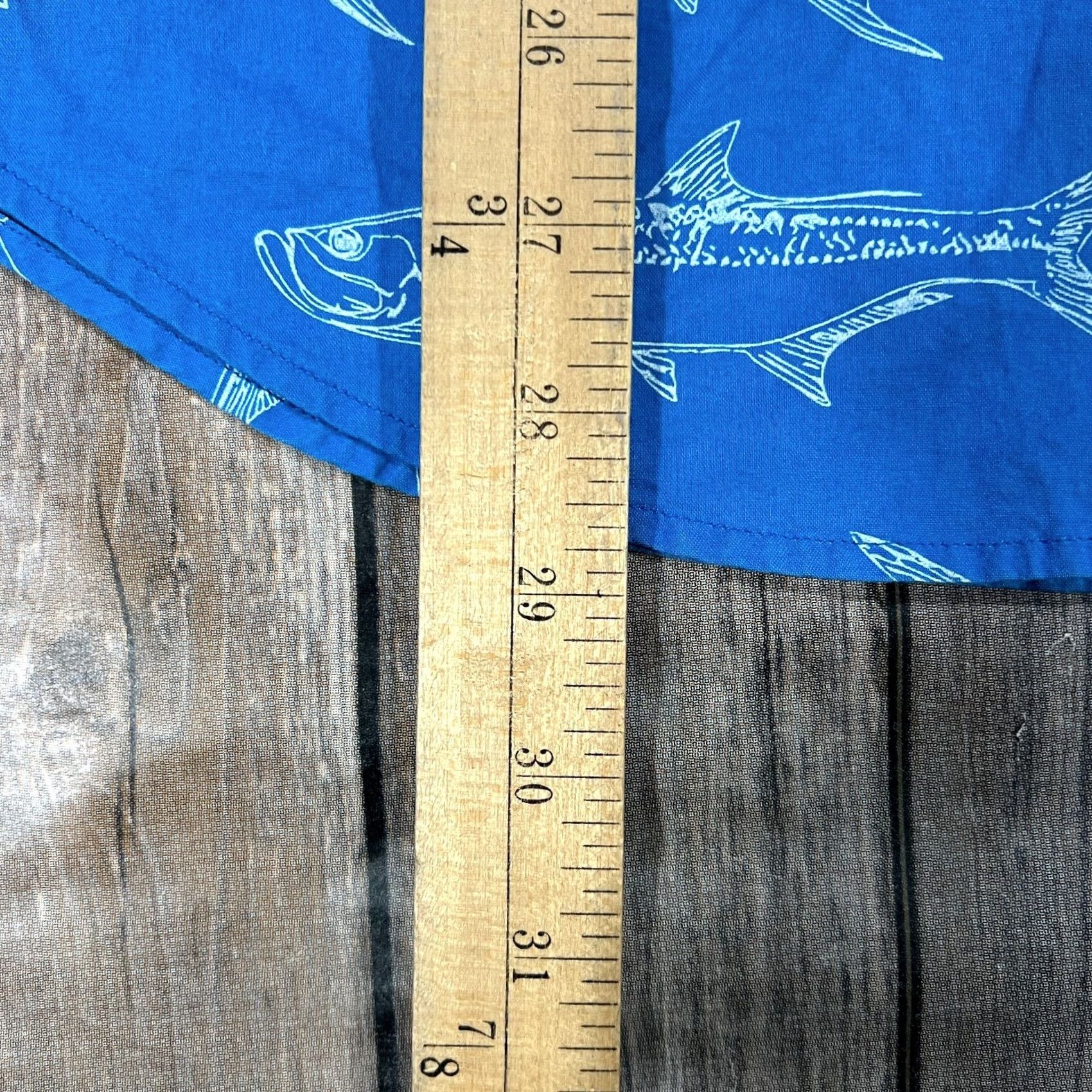 Vineyard Vines Vineyard Vines Murray Shirt XS Mens Blue Fish Print Pattern Button-Up Short Sleeve Collared Ocean Nautical Trout Button-Down Mens Shirt Size US XS / EU 42 / 0 - 6 Thumbnail