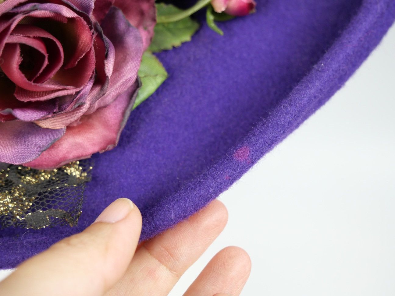 Vintage Vintage Purple Felted Wool Hat With Flowers Made in USA Size ONE SIZE - 6 Thumbnail