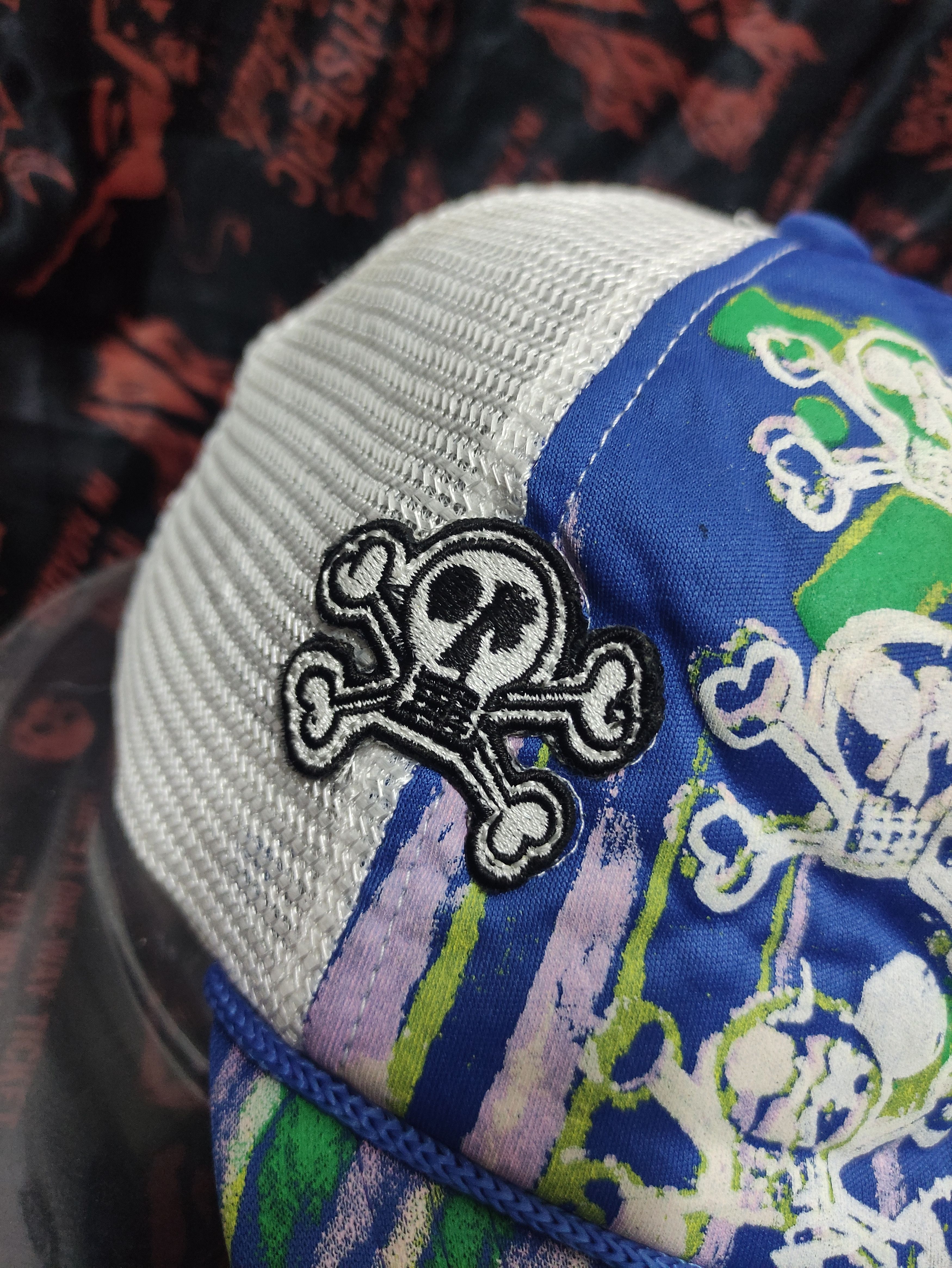 Billabong BILLABONG RARE SKULL DESIGN TRUCKER CAP Size ONE SIZE - 8 Thumbnail