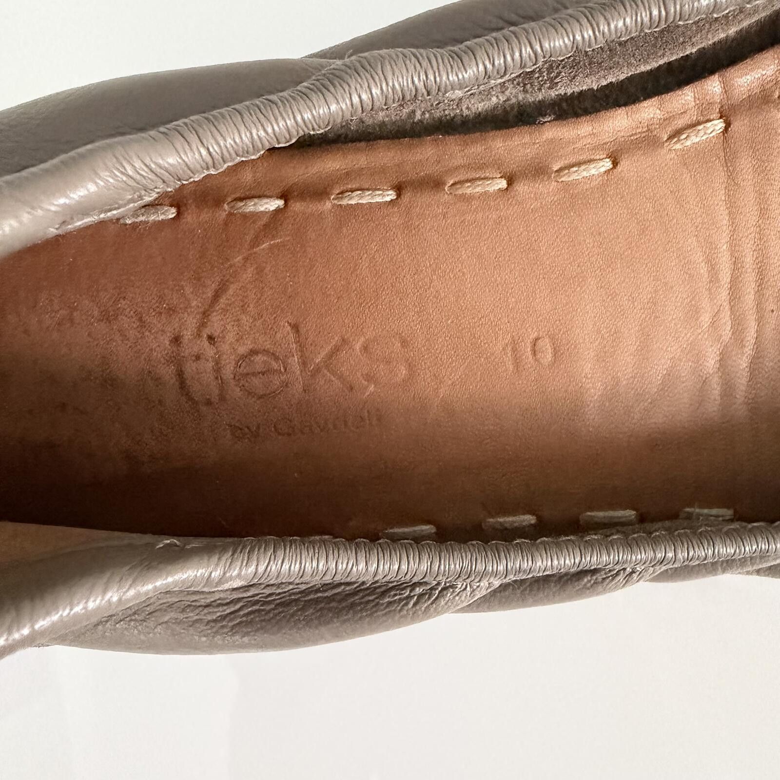 Andrew's Ties Tieks Taupe Leather Ballet Flats Size 10 Size US 10 / IT 40 - 8 Thumbnail