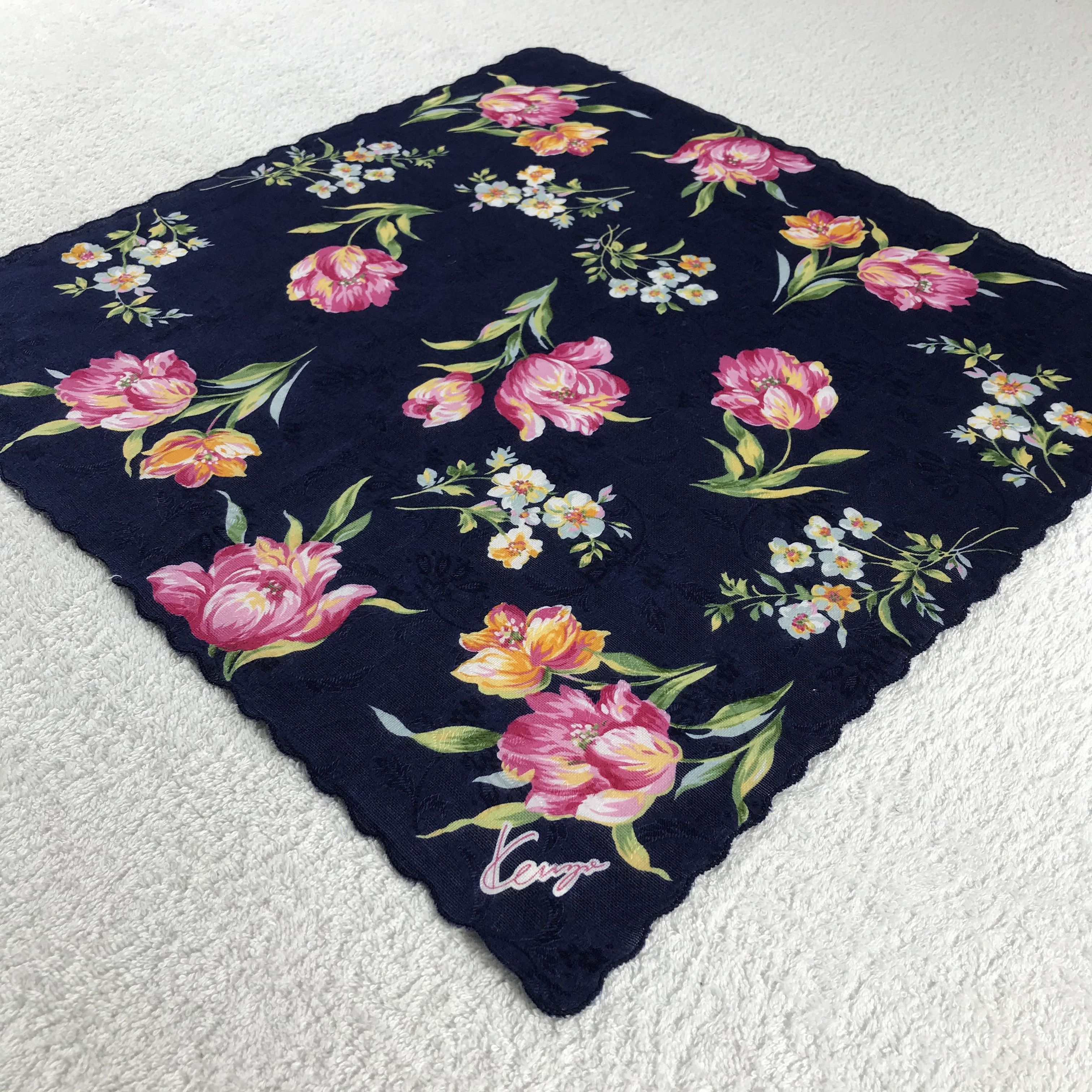 Kenzo × Vintage Kenzo Bandana / Handkerchief / Neckerchief - S281 Size ONE SIZE - 2 Thumbnail