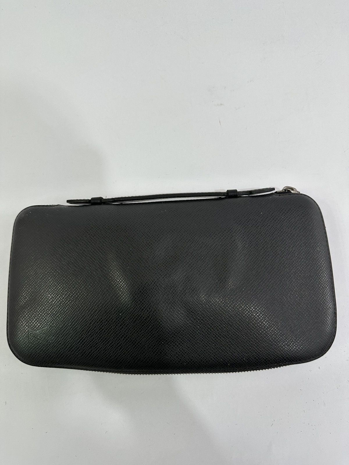 Louis Vuitton LOUIS VUITTON Taiga Zippy XL Wallet Black Size ONE SIZE - 1 Thumbnail