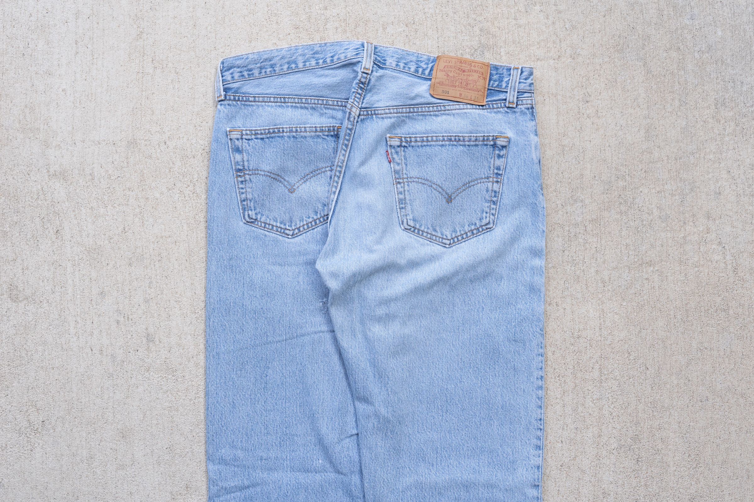 Levi's × Vintage Vintage 90s Levi's 501 Made in the USA Size US 35 - 6 Thumbnail