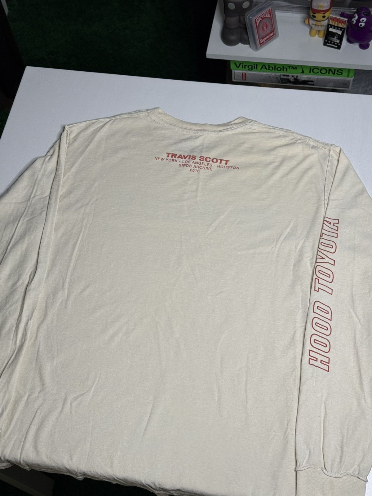 Travis Scott OG Travis Scott Birds Tour L/S Tee “Cream” [M] PREOWNED Size US M / EU 48-50 / 2 - 2 Thumbnail