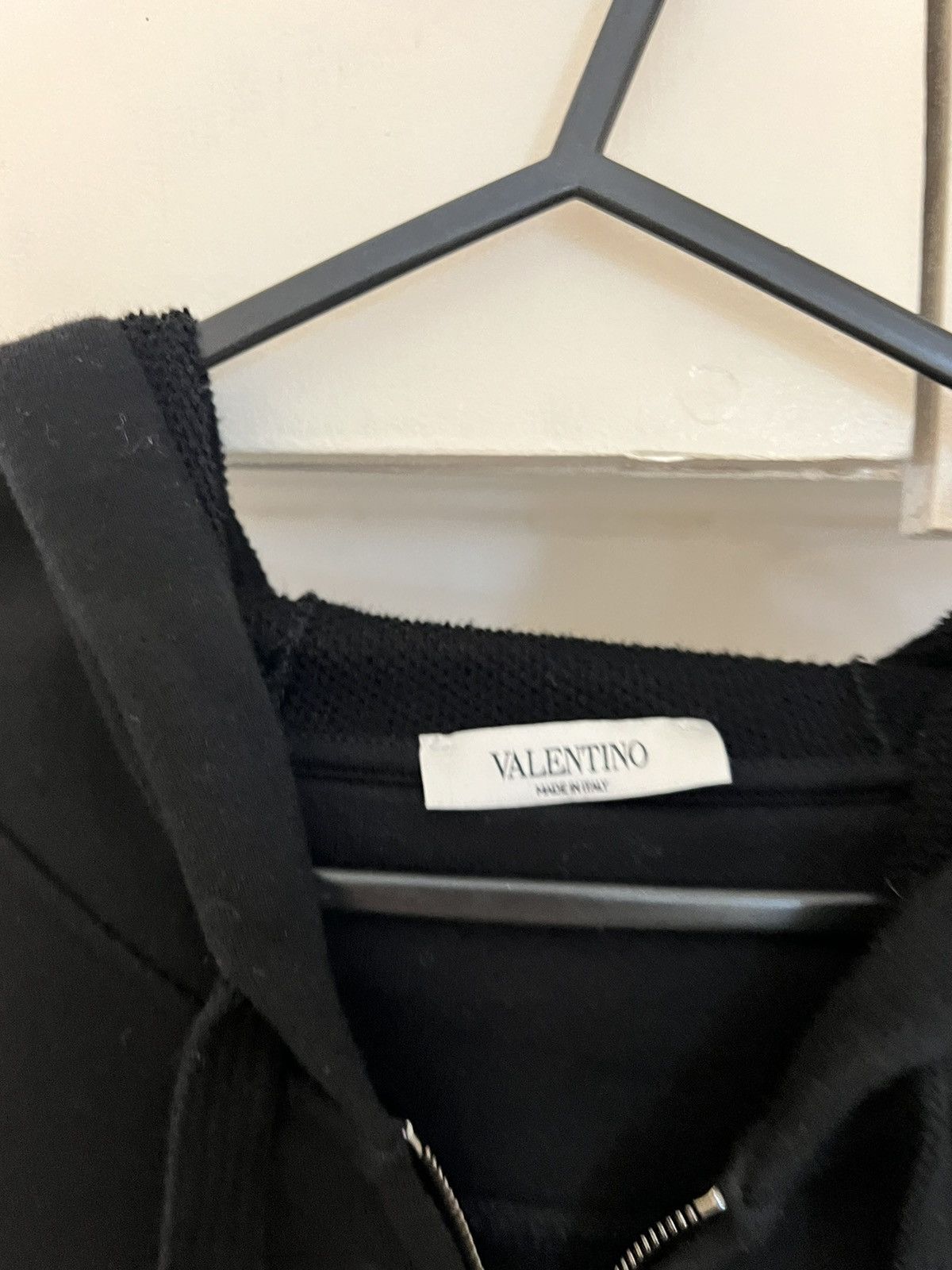 Valentino Valentino men’s zip up jumper size L Size US L / EU 52-54 / 3 - 2 Thumbnail