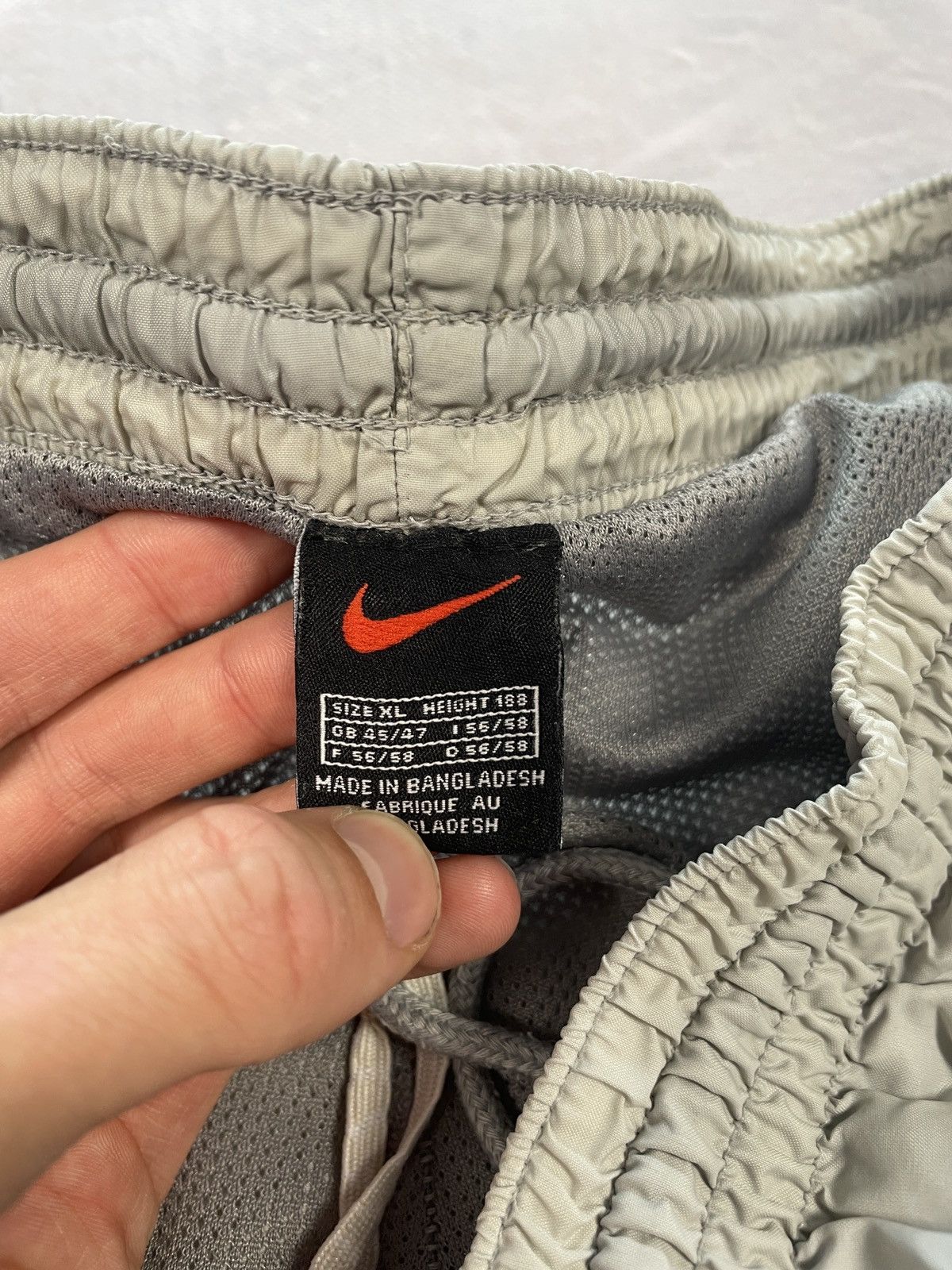 Nike × Vintage Nike Vintage Nylon Sweatpants Swoosh 90s Size US 36 / EU 52 - 4 Thumbnail