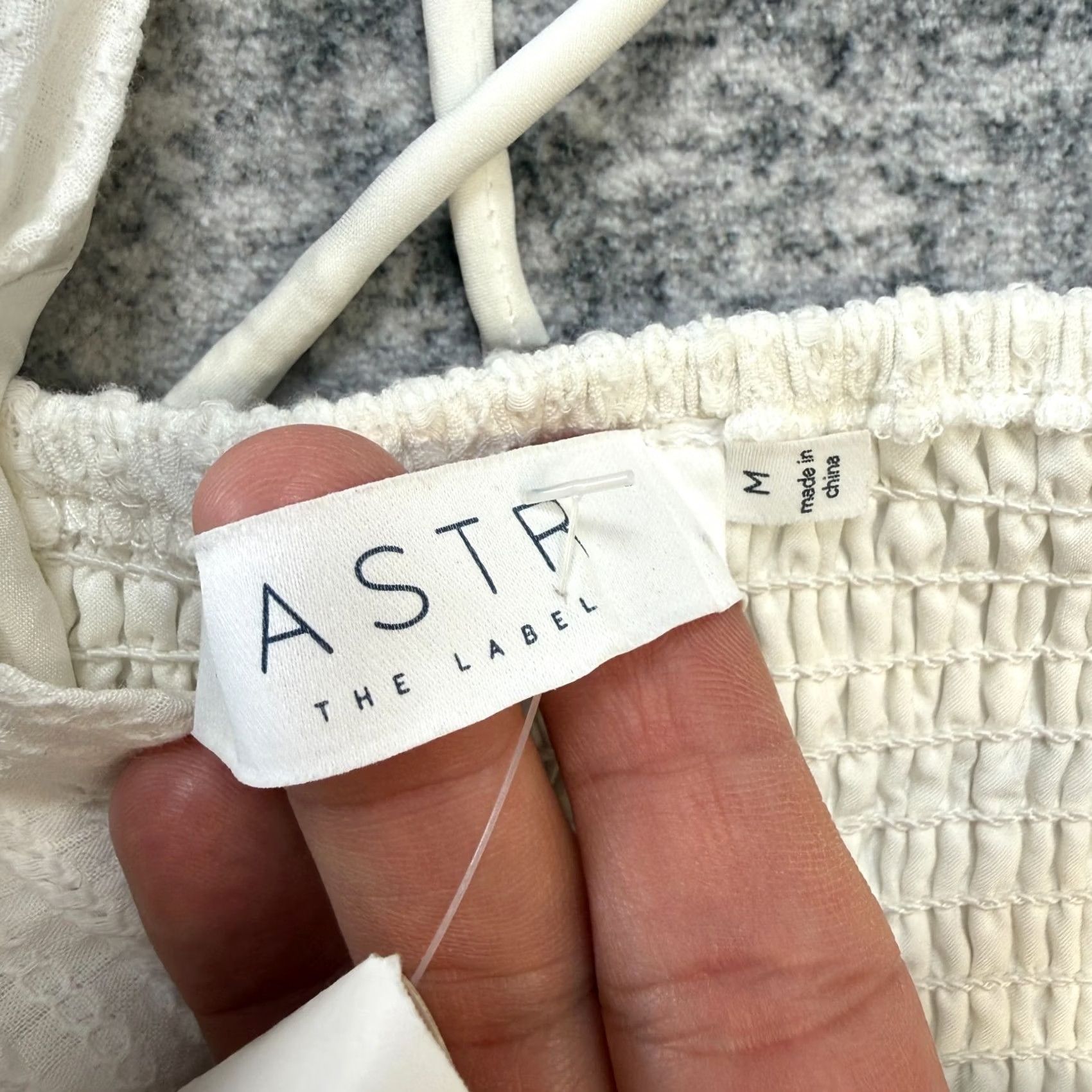 ASTR The Label ASTR The Label Top Women M White Sweetheart Puff Sleeve Blouse Skill: Casual Party/Cocktail, Travel Size M / US 6-8 / IT 42-44 - 6 Thumbnail
