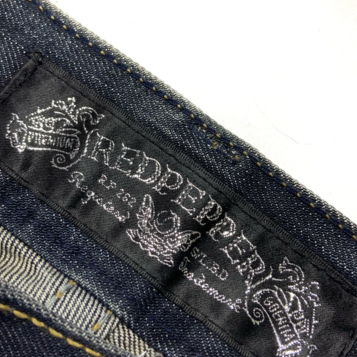 Ed Hardy × Japanese Brand × Vintage Vintage Ed Hardy X Redpapper Big Logo Distressed Jeans Size US 34 / EU 50 - 14 Thumbnail