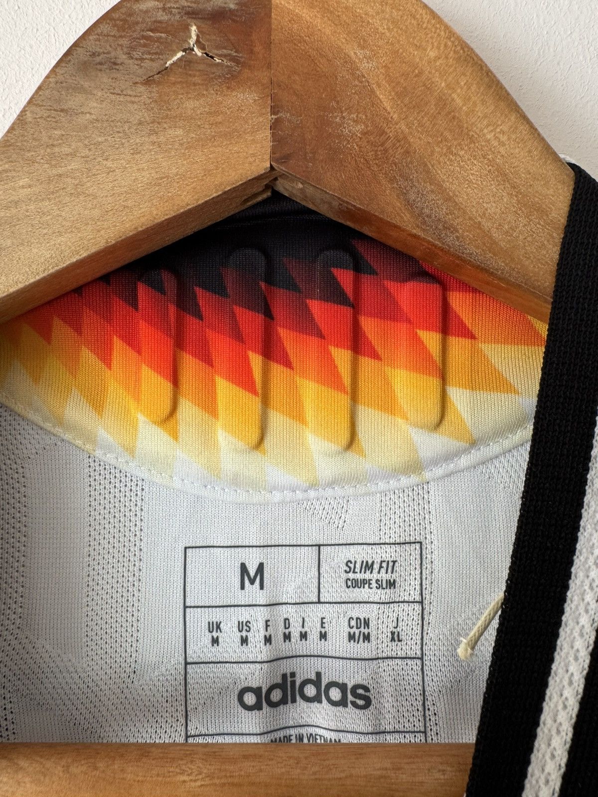 Adidas Kroos #8 Germany 2023-2024 Player Issue Home Soccer Jersey Size US M / EU 48-50 / 2 - 18 Thumbnail