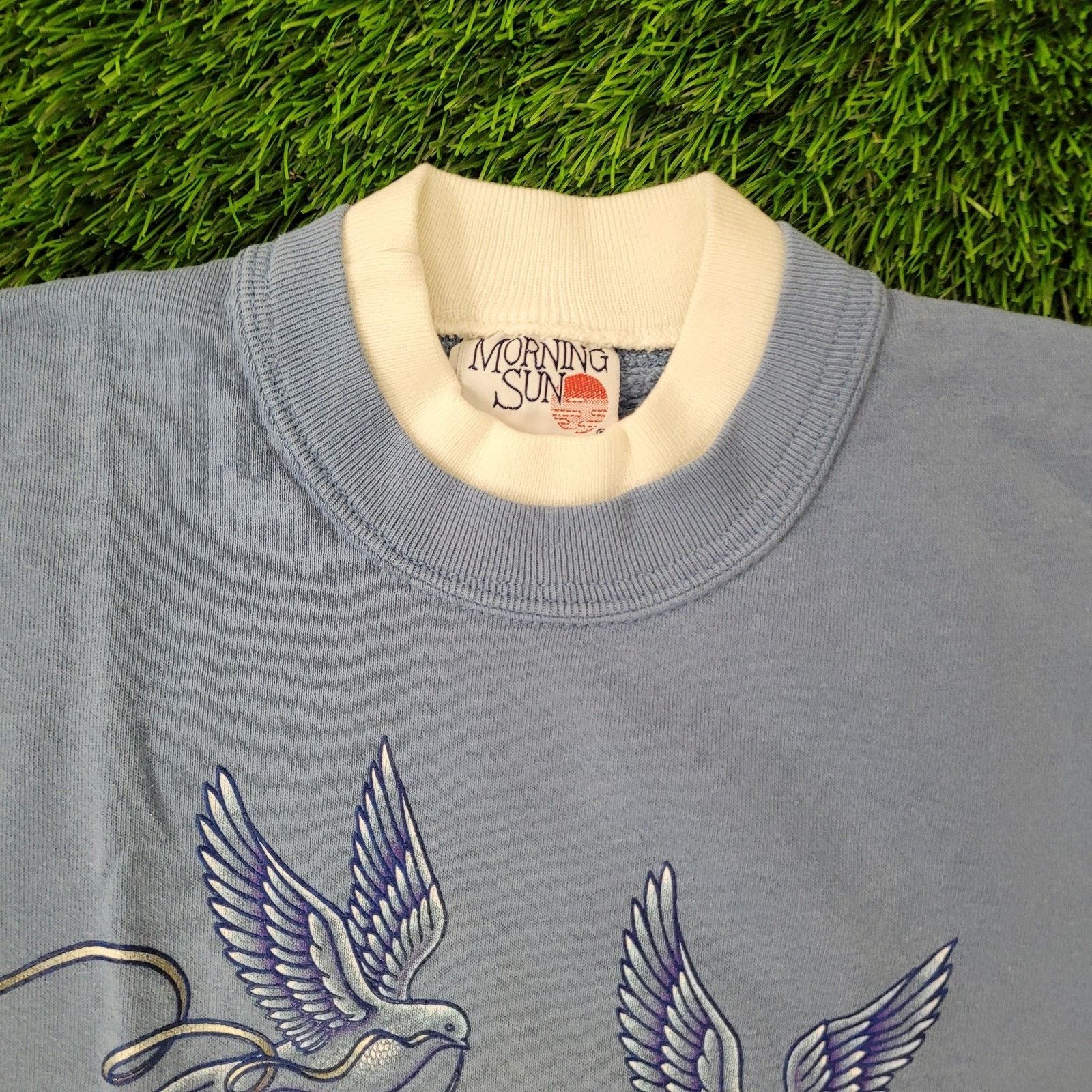 Vintage Vintage Three Dove Birds Sweatshirt Womens XL 24x25 USA Made Size XL / US 12-14 / IT 48-50 - 2 Thumbnail