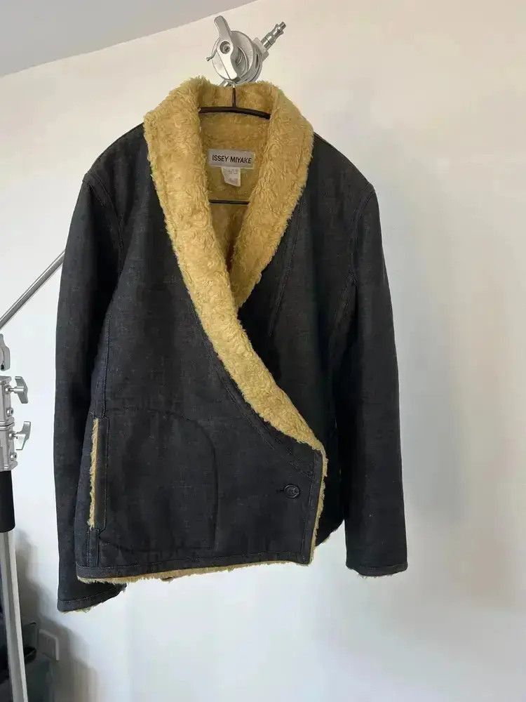 Issey Miyake Issey Miyake Vintage Issey Miyake Denim Heavy Fut Coat-250 Size US M / EU 48-50 / 2 - 2 Thumbnail