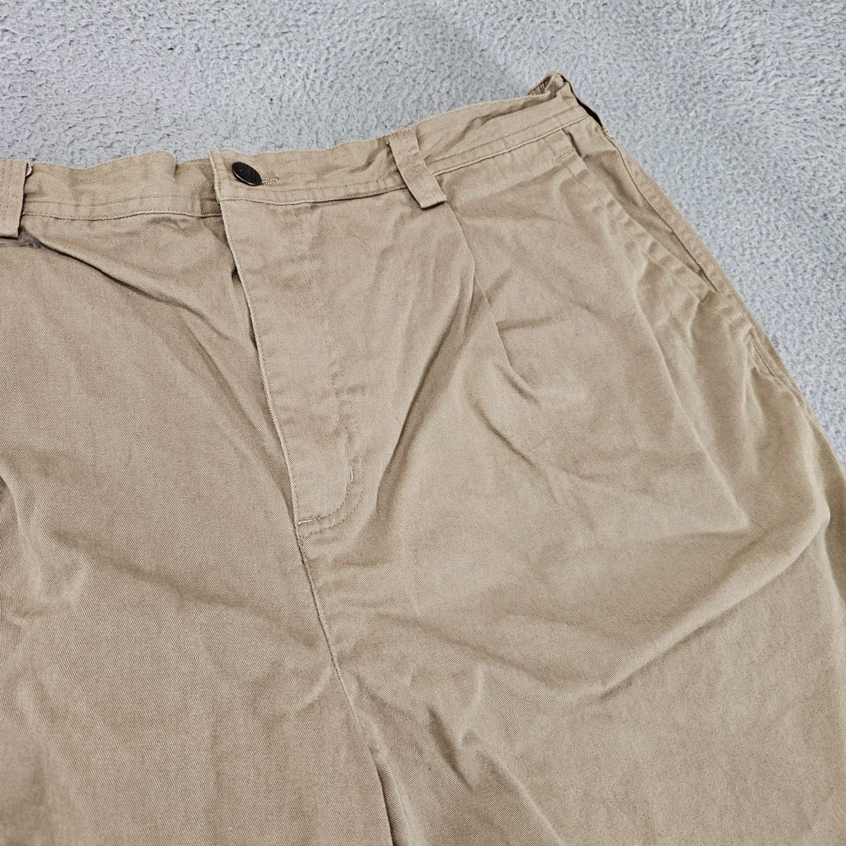 Reyn Spooner Reyn Spooner Mens Shorts Chino 38 Khaki Brown Cotton Button Pocket Belt Loops Regular Vintage? No Size US 38 / EU 54 - 2 Thumbnail