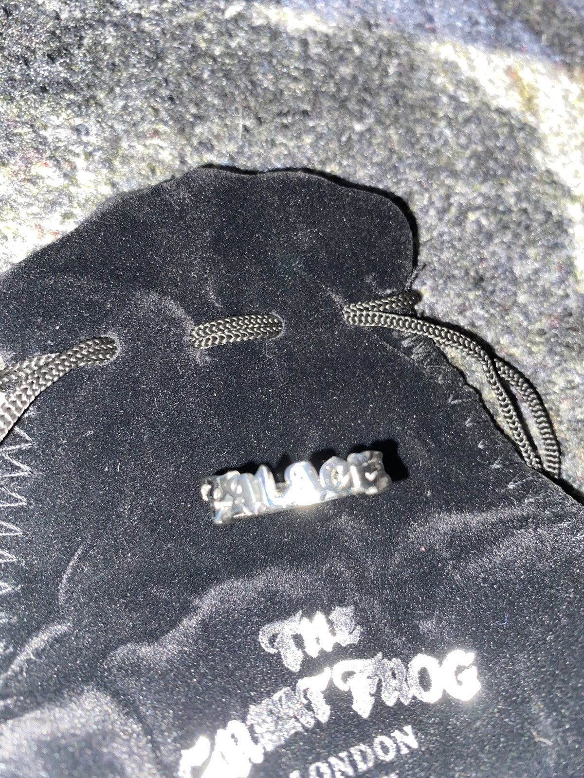 Palace × The Great Frog Palace TGF Old Font Ring (LARGE) 66mm Size ONE SIZE - 3 Thumbnail
