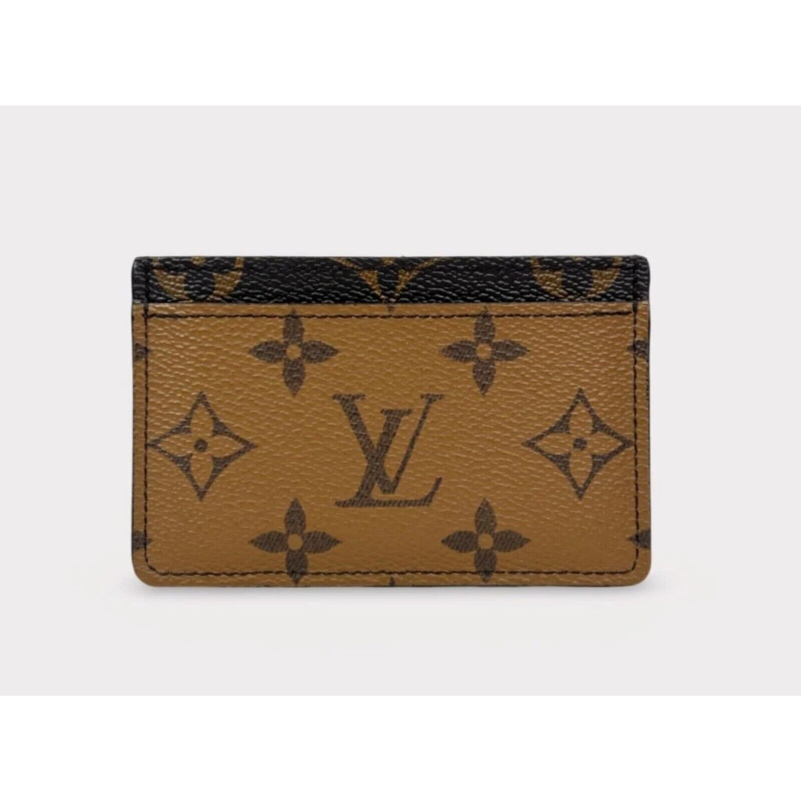 Louis Vuitton 100% Authentic Louis Vuitton Leather Card Case 178-101924 Size ONE SIZE - 1 Thumbnail