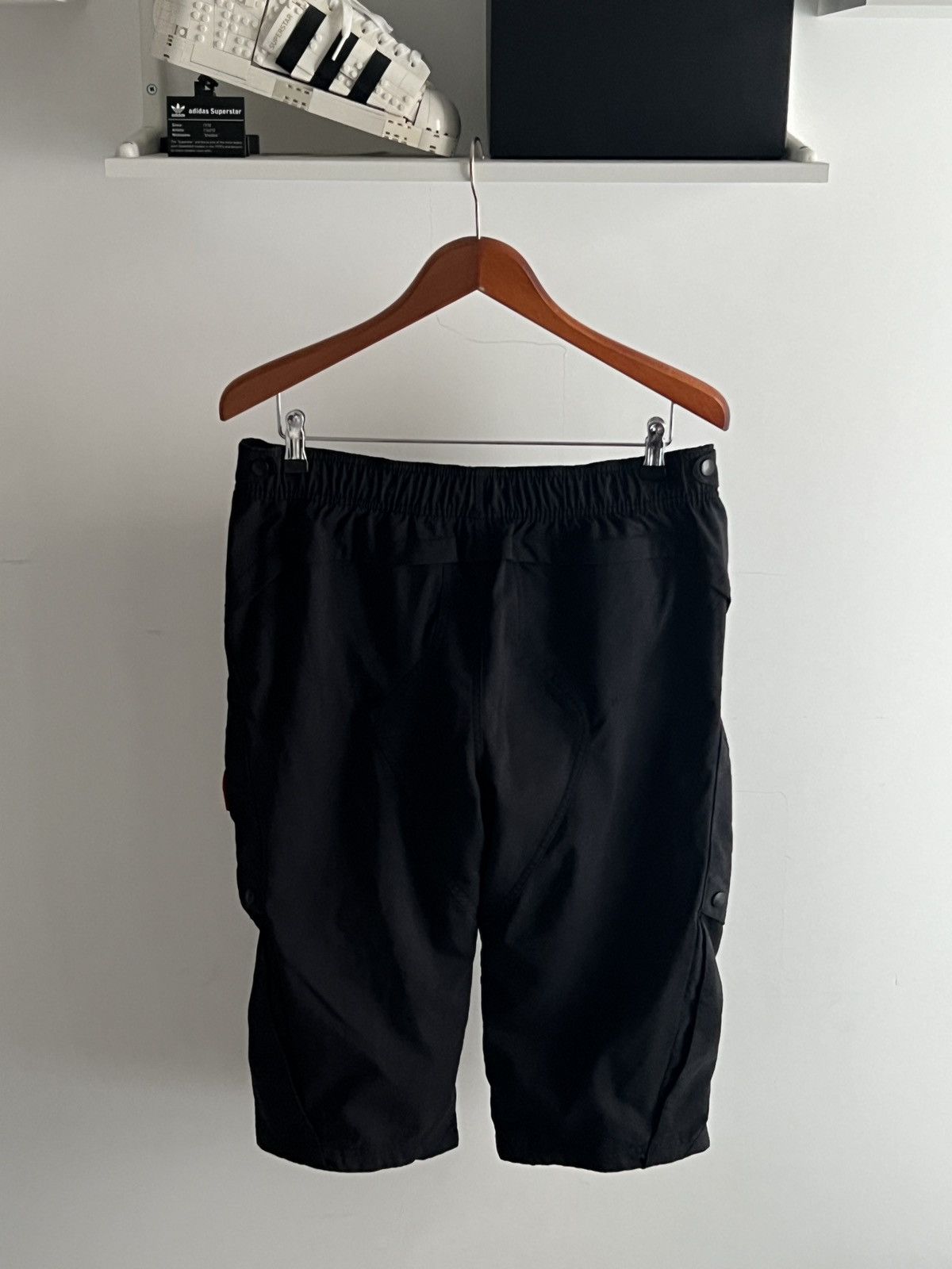 Nike Shorts Nike Air Cargo Vintage Elongated breeches ACG Size US 34 / EU 50 - 12 Thumbnail
