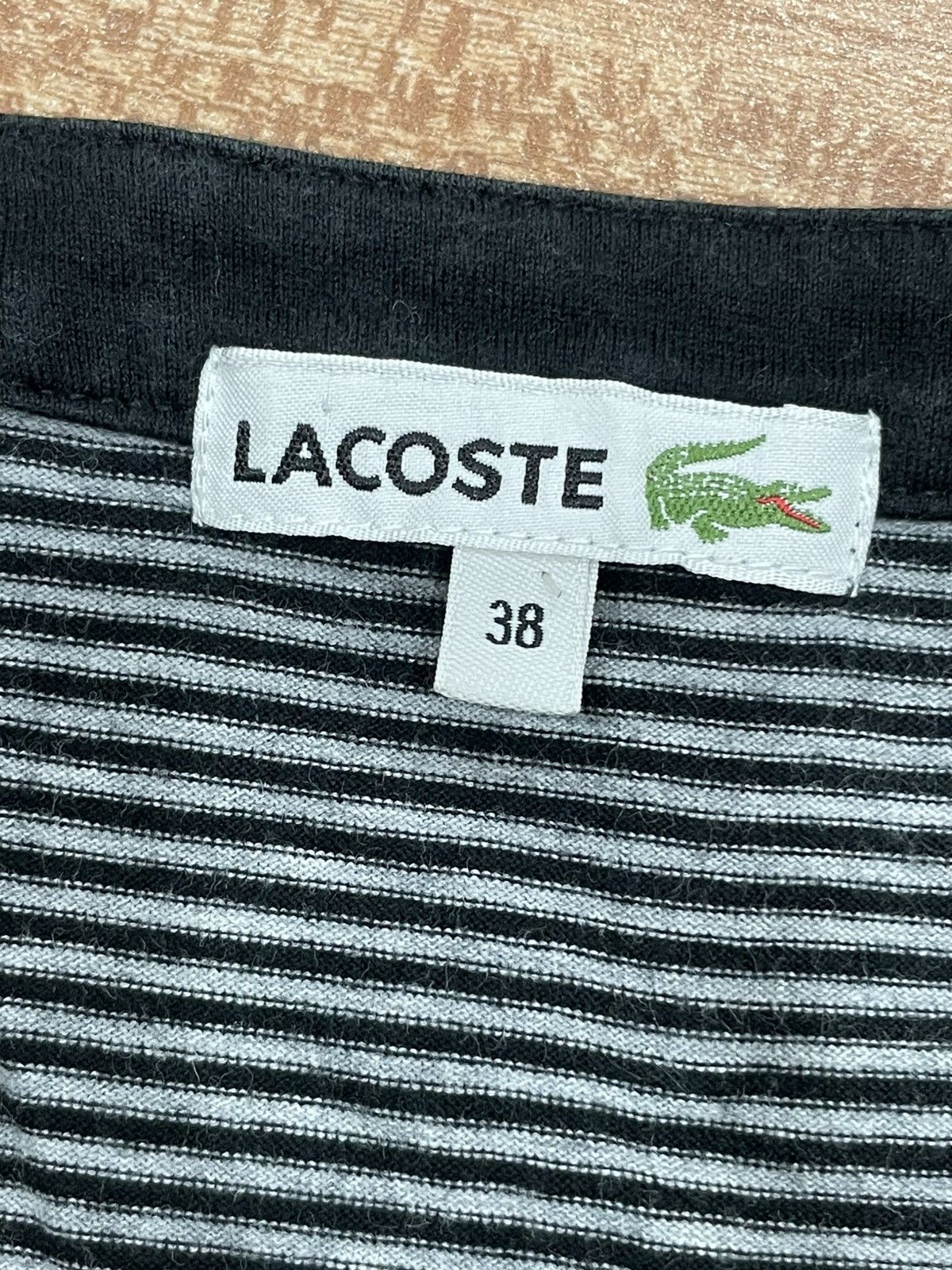 Lacoste Lacoste Tshirt Size XS / US 0-2 / IT 36-38 - 4 Thumbnail