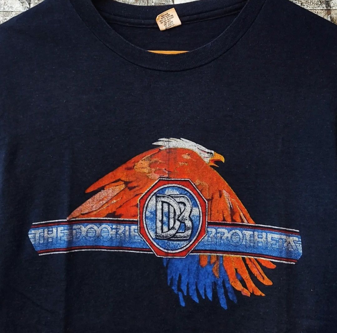 Band Tees Vtg 80's The Doobie Brothers One Step Closer Tour Fall 1980 Size US S / EU 44-46 / 1 - 7 Thumbnail