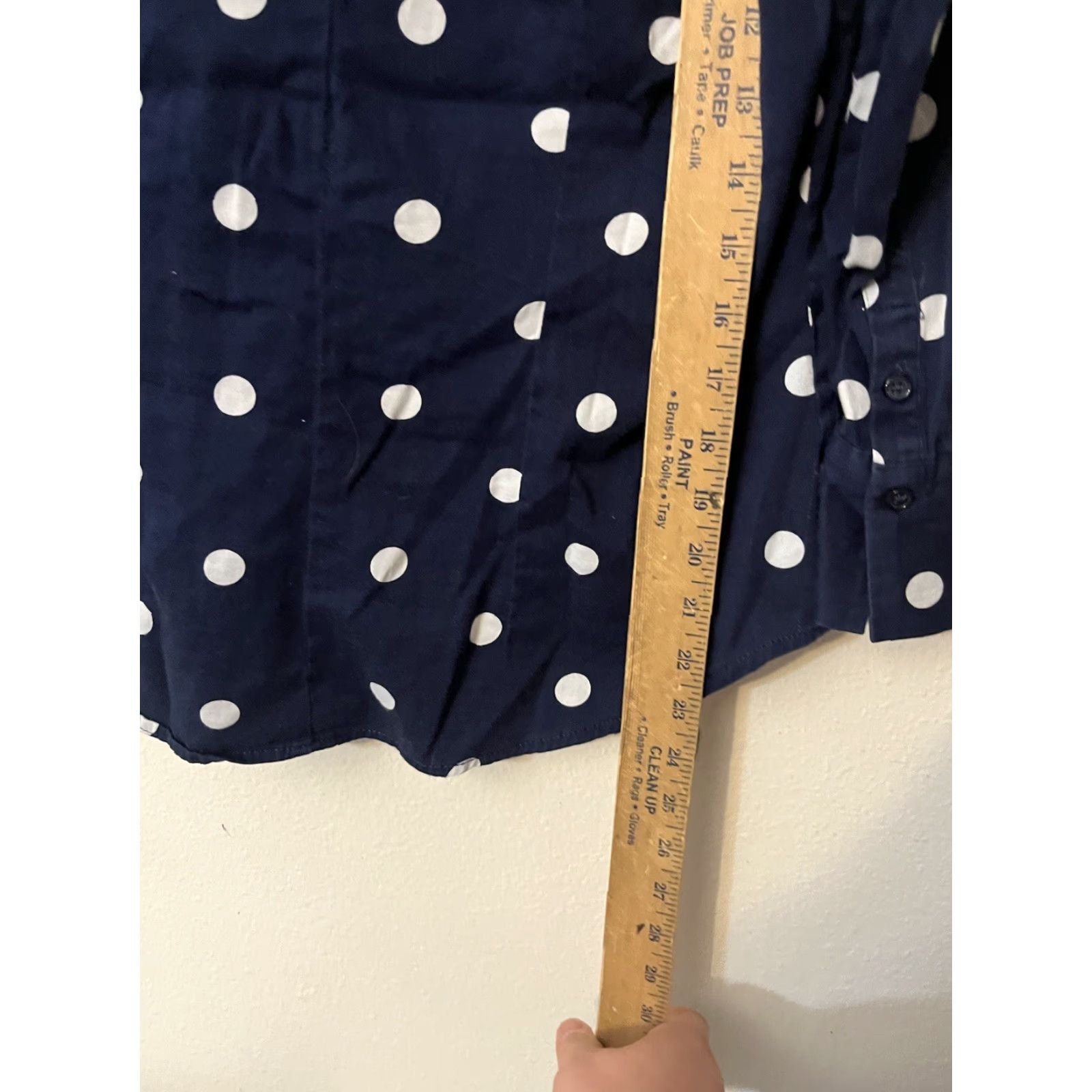 Avenue 7th Avenue Design Studio New York & Company Women Navy Blue Polka Dot Long Sleeve Button-Down Shirt M Size M / US 6-8 / IT 42-44 - 4 Thumbnail