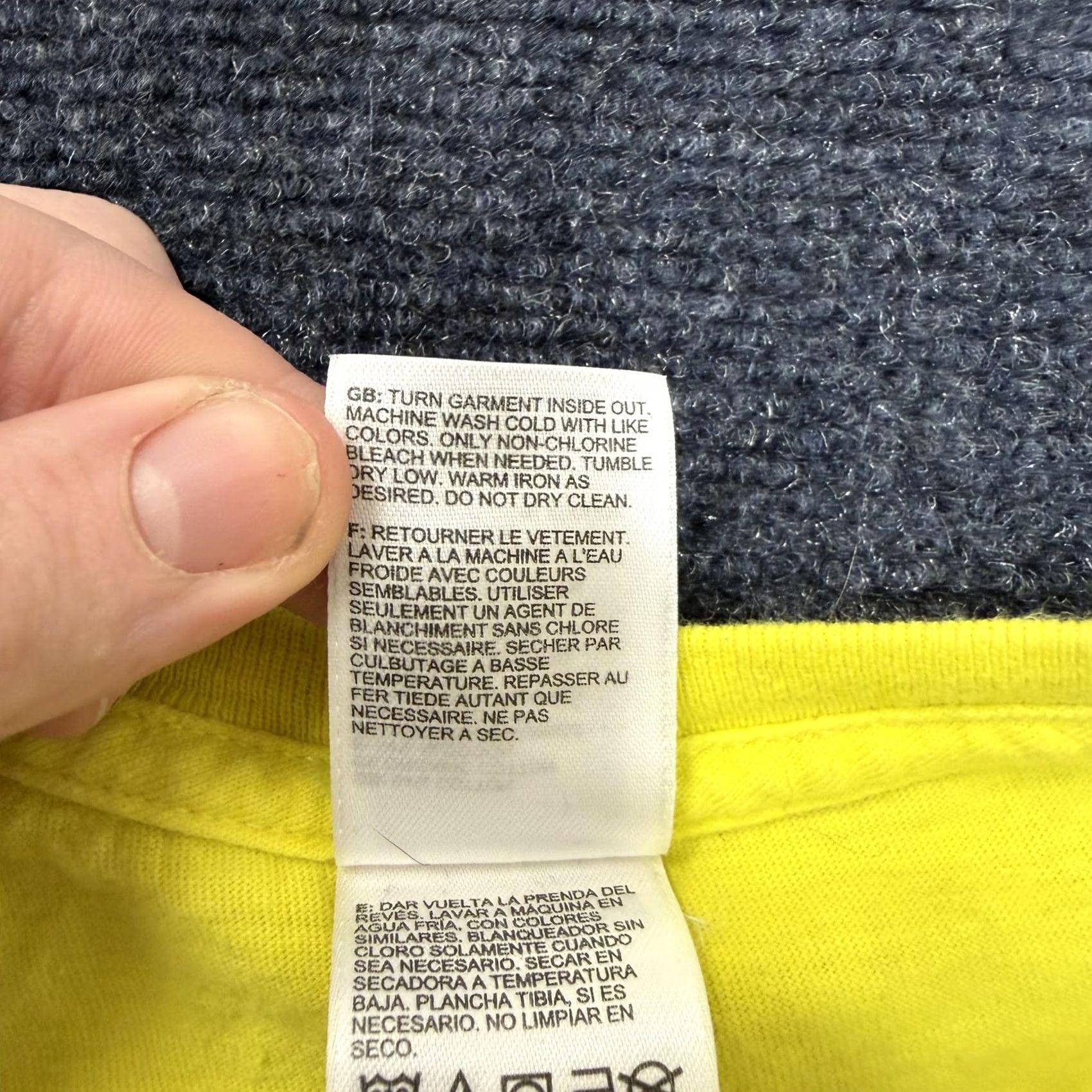 The North Face The North Face Shirt Mens L Yellow Short Sleeve Logo Graphic Tee T-Shirt Size US L / EU 52-54 / 3 - 5 Thumbnail