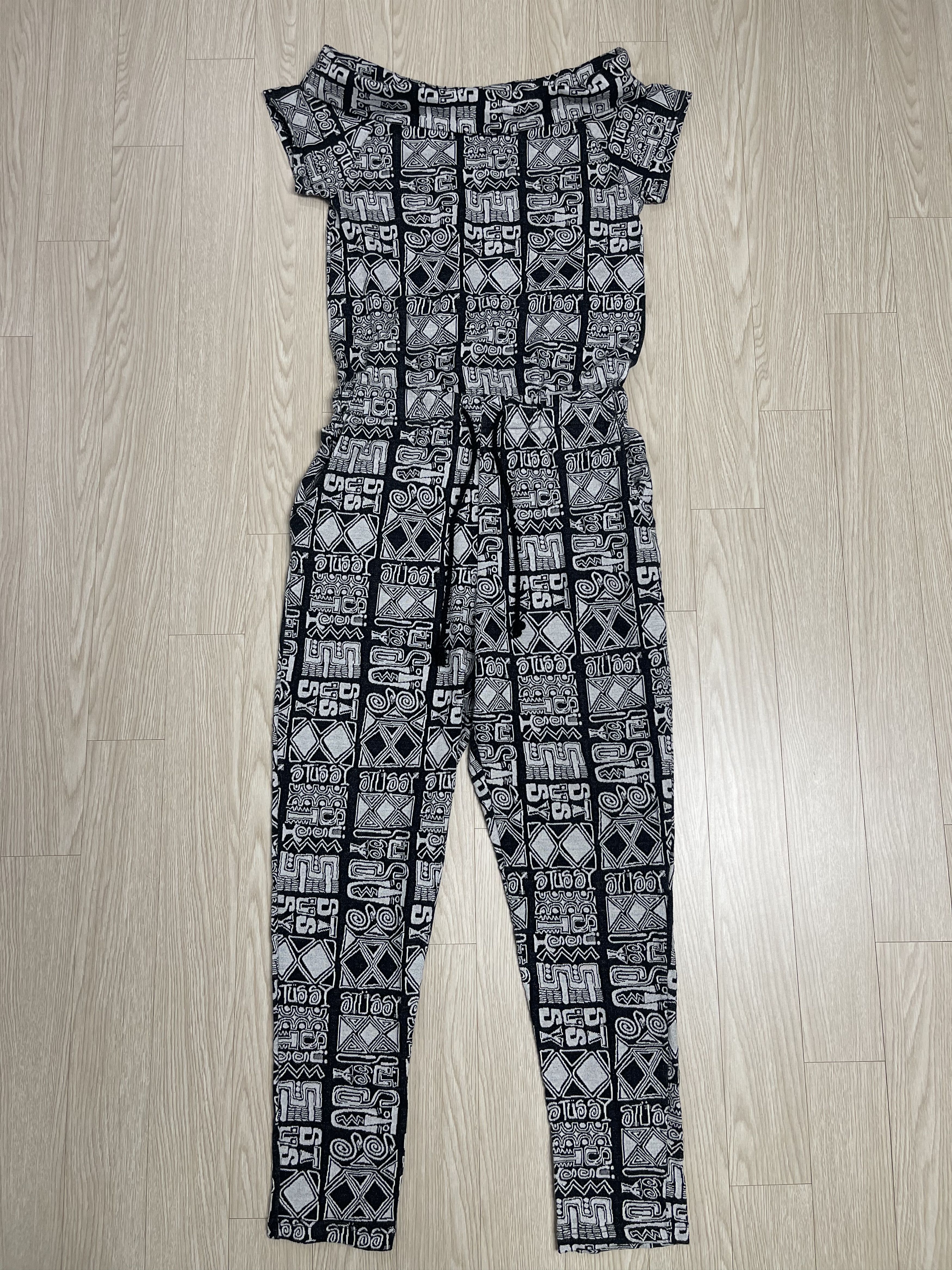 Stussy Stussy Japan Exclusive Jaquard jumpsuit Size 30" / US 8 / IT 44 - 1 Thumbnail
