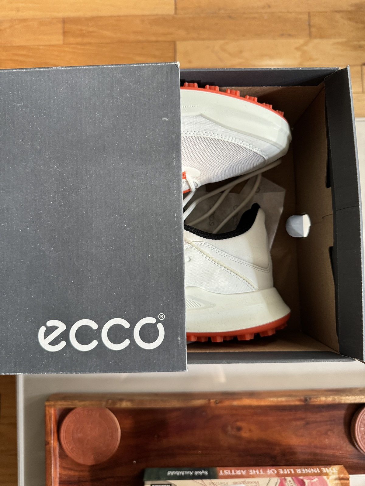 Ecco Brand new in box Ecco Golf Shoe 10.5 Size US 10.5 / EU 43-44 - 7 Thumbnail