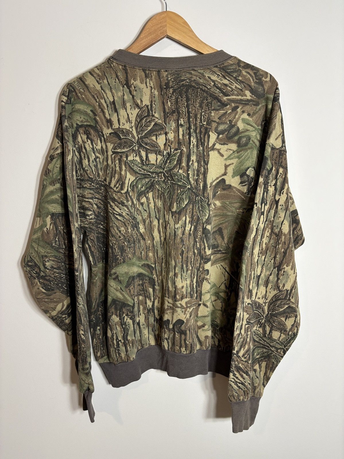 Realtree Vintage Spartan Realtree Camo Crewneck Large Size US L / EU 52-54 / 3 - 4 Thumbnail