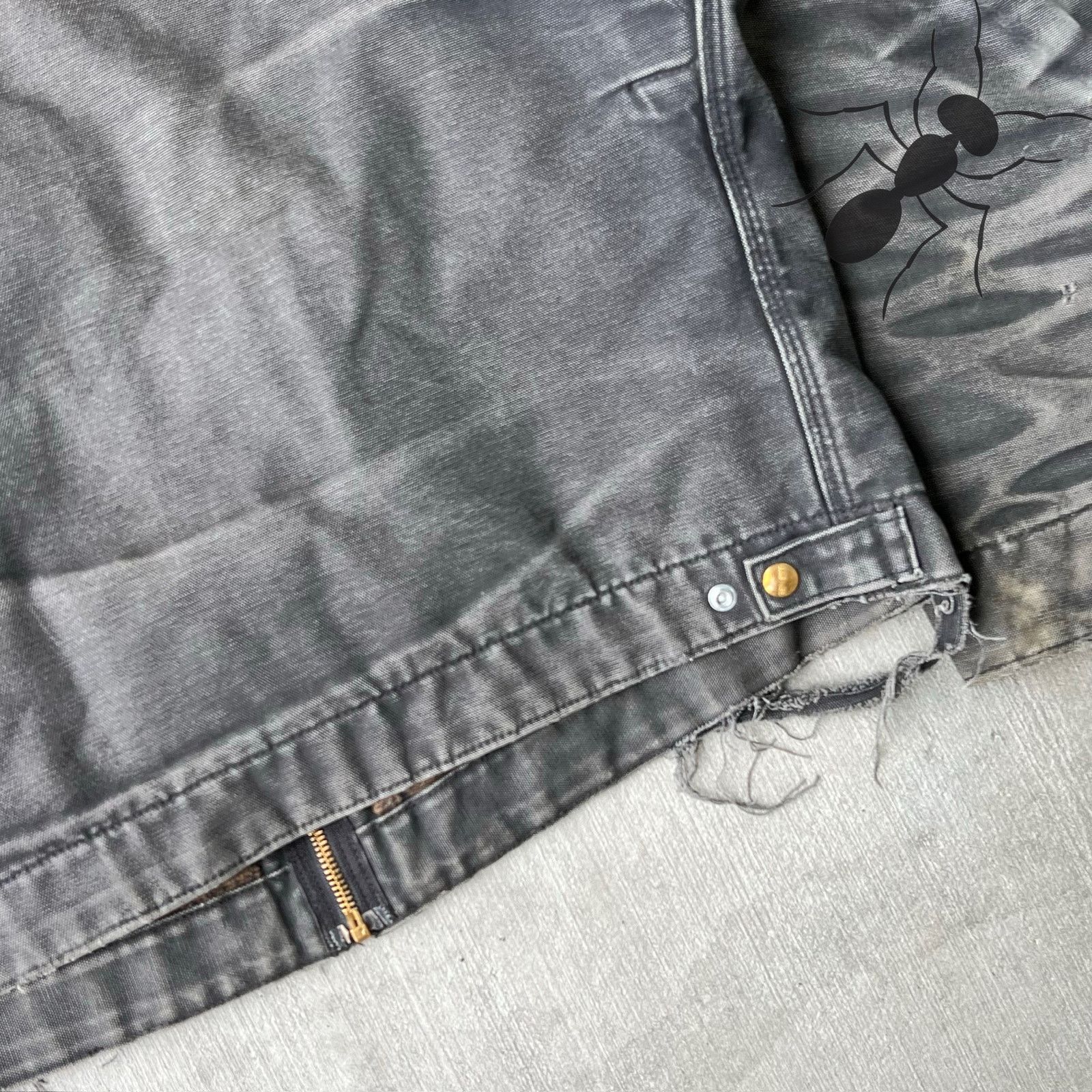 Carhartt × Vintage Carhartt J97 BLK faded black detroit work wear jacket Size US L / EU 52-54 / 3 - 15 Thumbnail