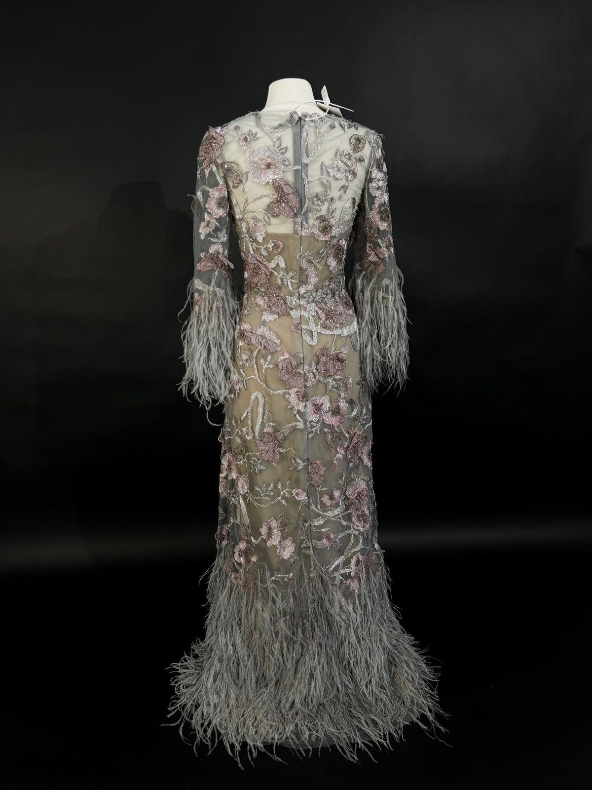 Marchesa Brand New US 10 Marchesa Evening Gown Size L / US 10 / IT 46 - 9 Thumbnail