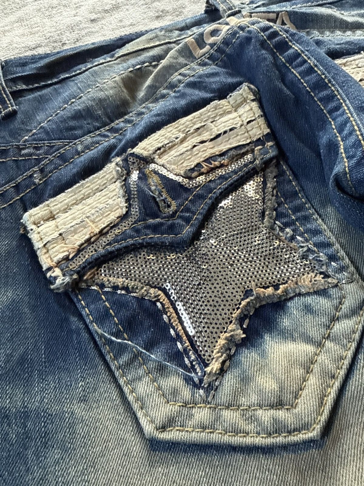 Hysteric Glamour × Playboy Yoshitomo Lolita Embellished Studded Shadow Wash Jeans Size US 29 - 20 Thumbnail