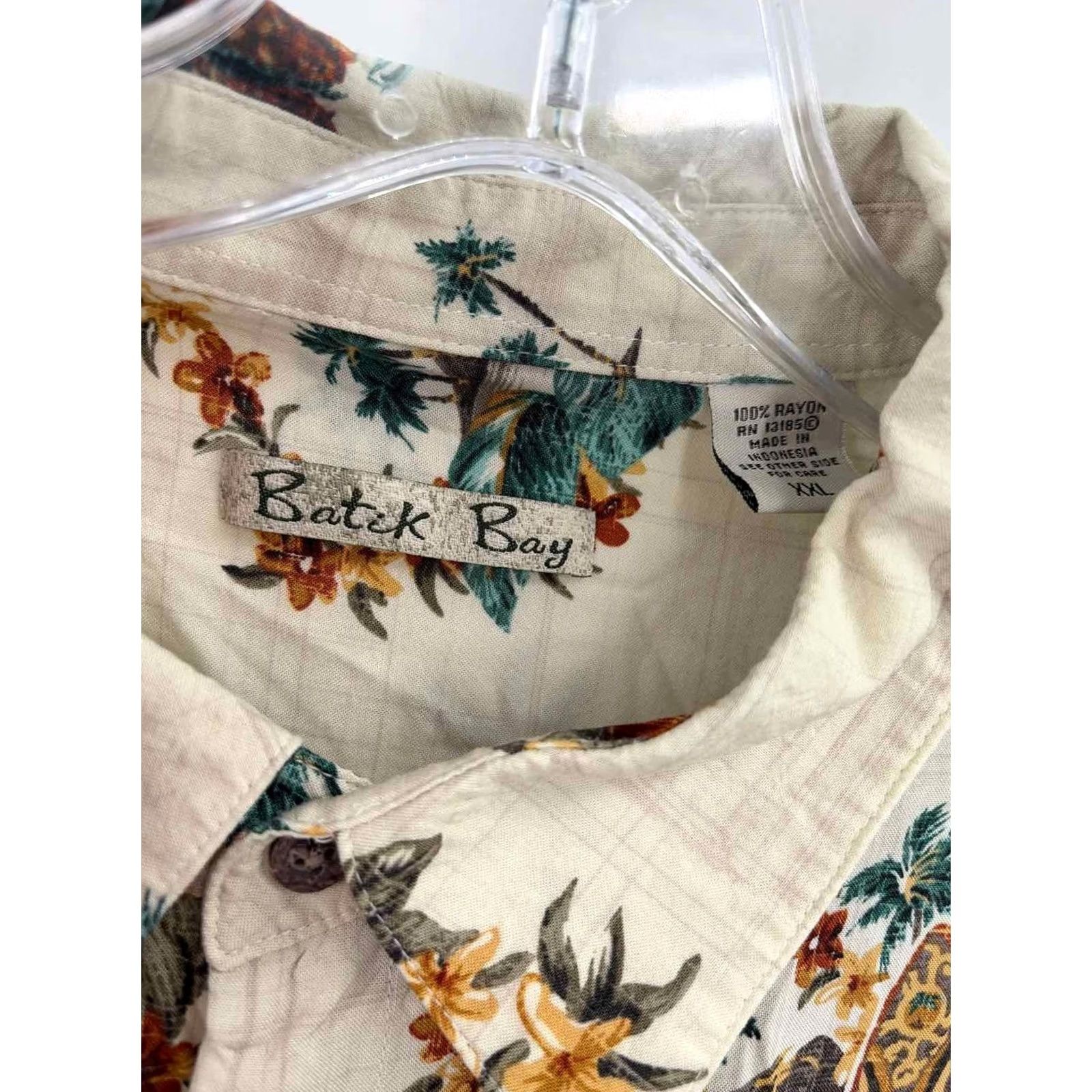 Vintage Batik Bay Ivory XXL Men's Button Down Pre-Owned Size US XXL / EU 58 / 5 - 3 Thumbnail