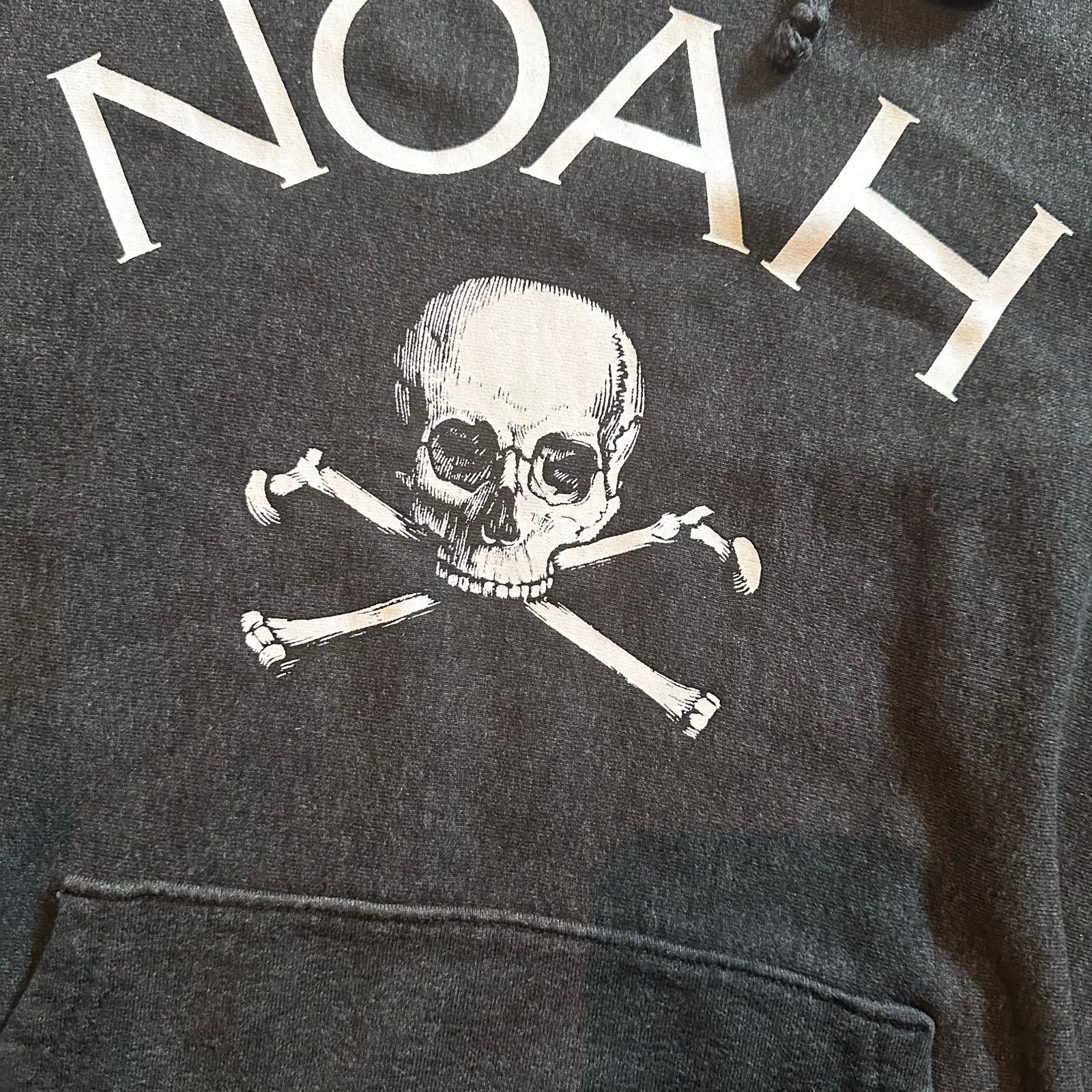 Noah Noah ny jolly roger skull crossbones pull over hoodie Size US L / EU 52-54 / 3 - 4 Thumbnail